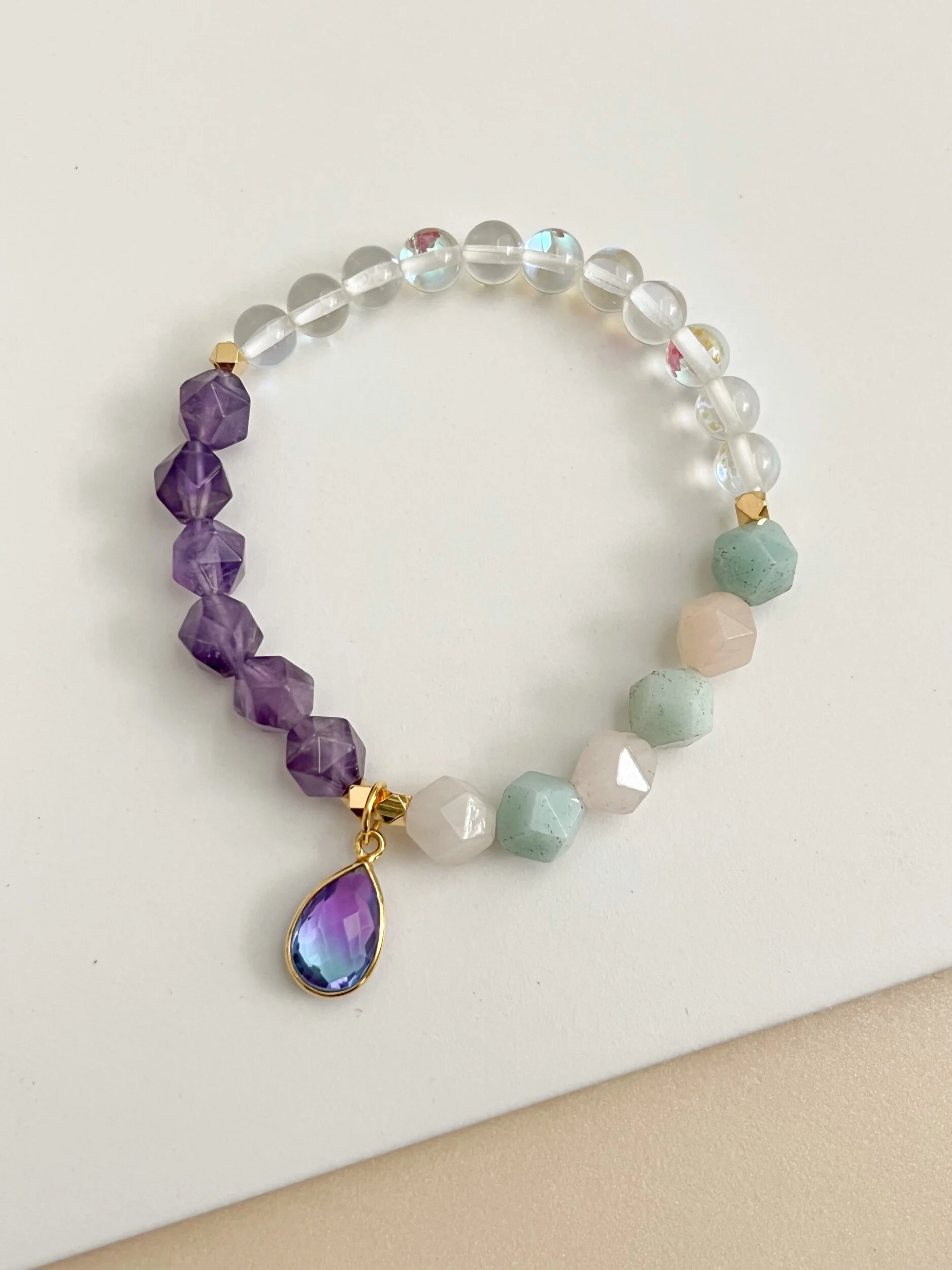 1C15DF0E-6A38-442A-9771-9C3E0175BB2B