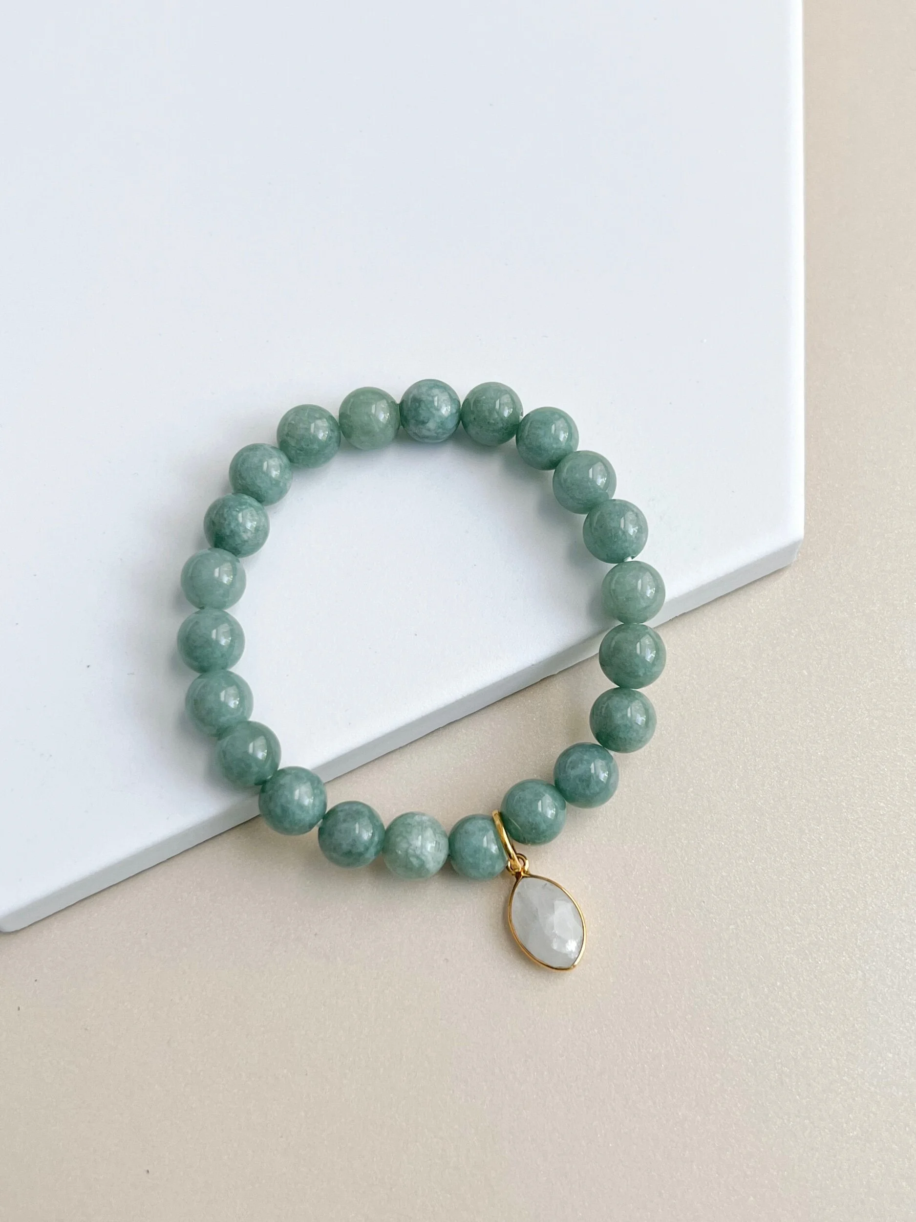 2957E75A-EE46-40A1-AFC3-C6B360B21105