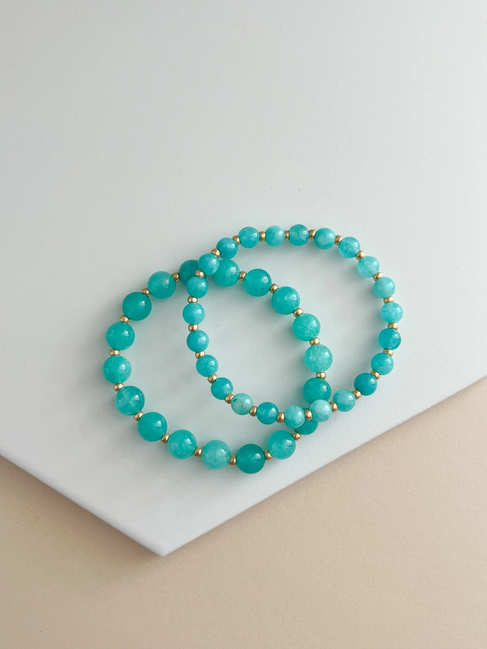 9AFBF23F-B7C6-498B-88DF-8A2CB9EF46F1