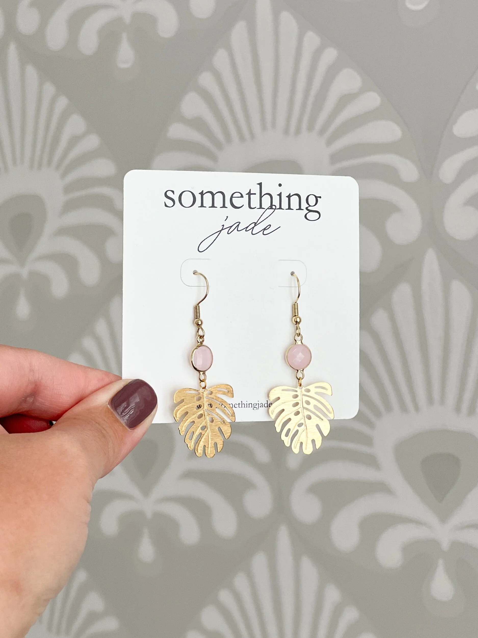 E9510DE2-3DD3-4597-AEC6-F3C63A0B5683