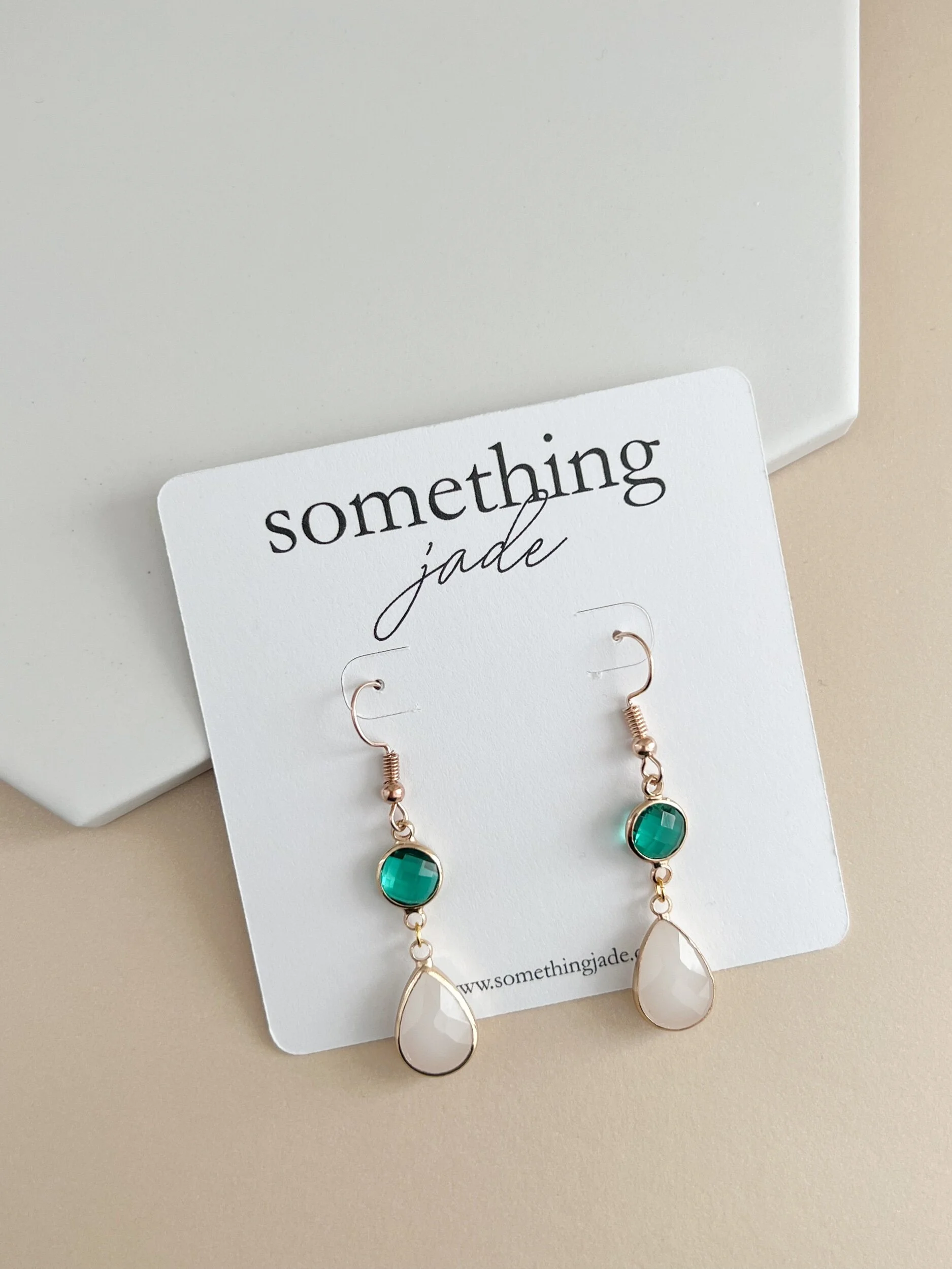 E1F3C4A1-4F0D-4D3B-9EFF-77A50885ACA1