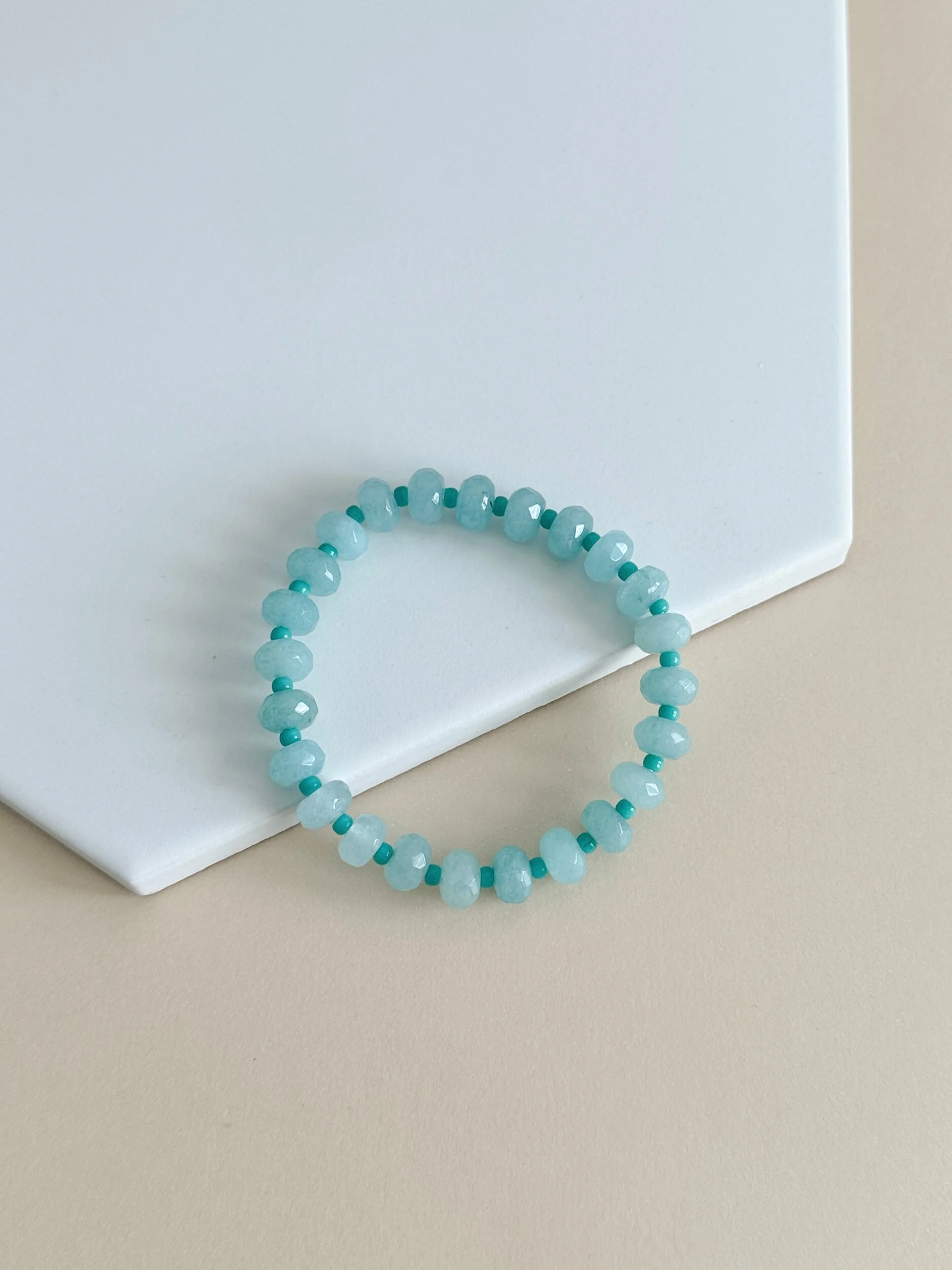 09BE6621-4040-4DA5-869E-3C463A58DDF3