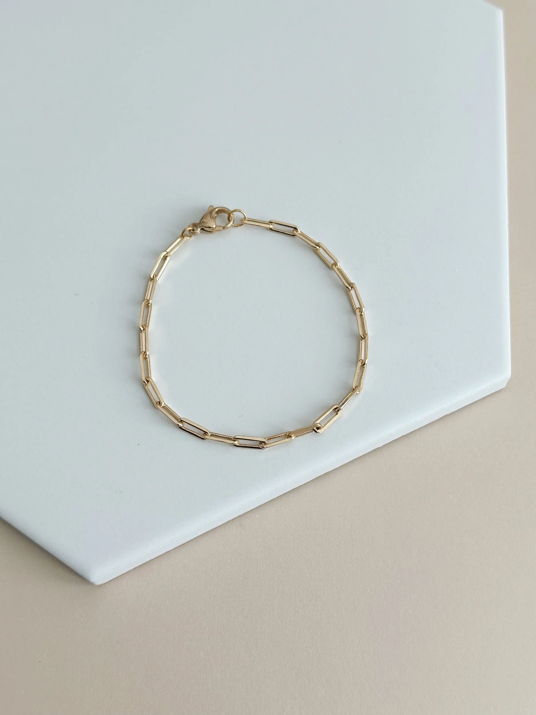 369176B5-AAD2-4B52-BD1B-A6FFEAEF27DF