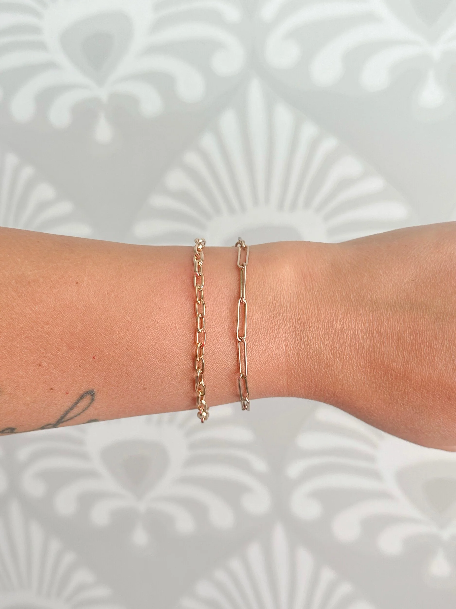 D7BE96EE-8318-4B98-98E3-2811E3C5FED6