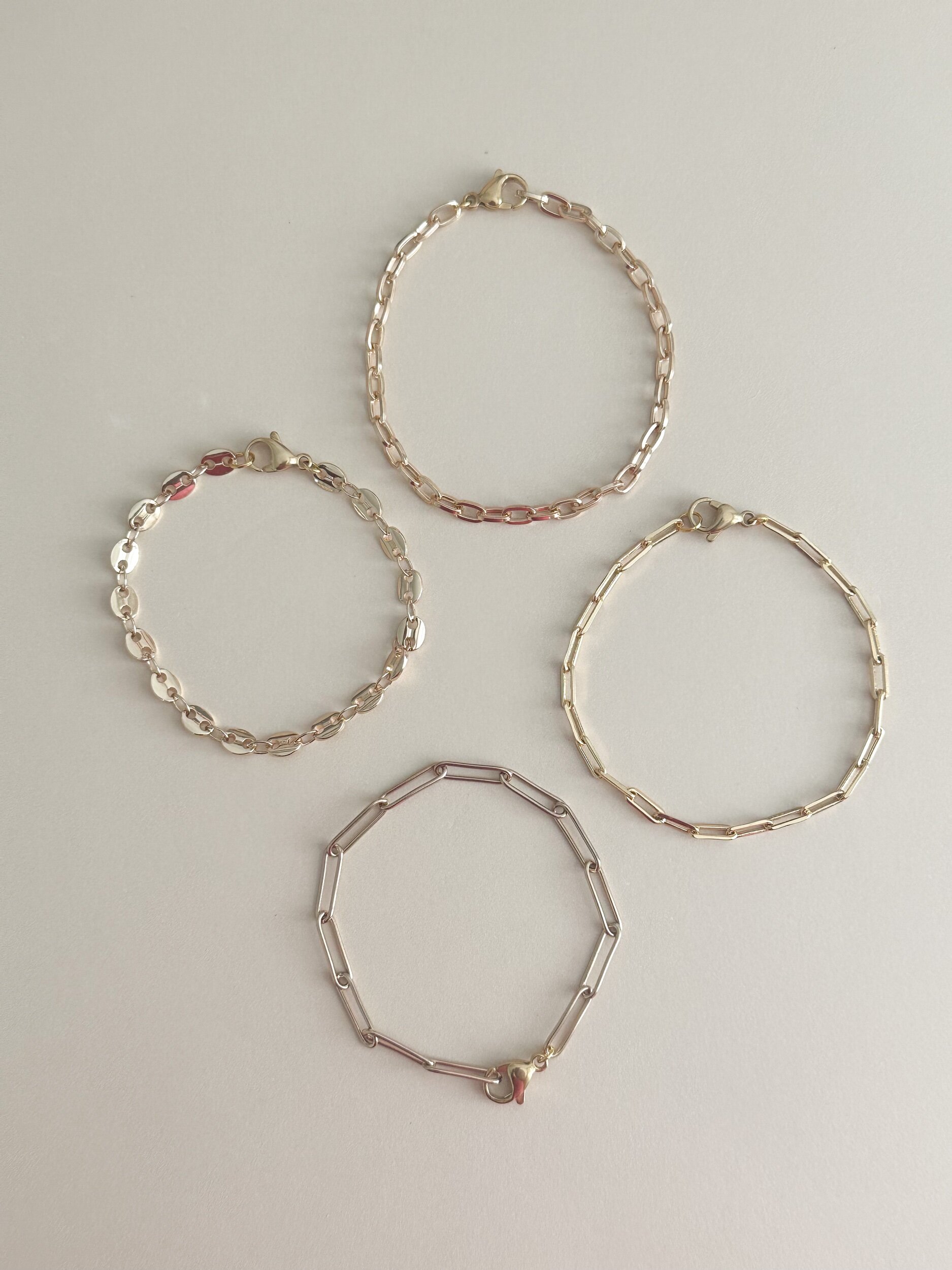 54FE6BA2-401E-4C5A-A236-F1B219688E9D