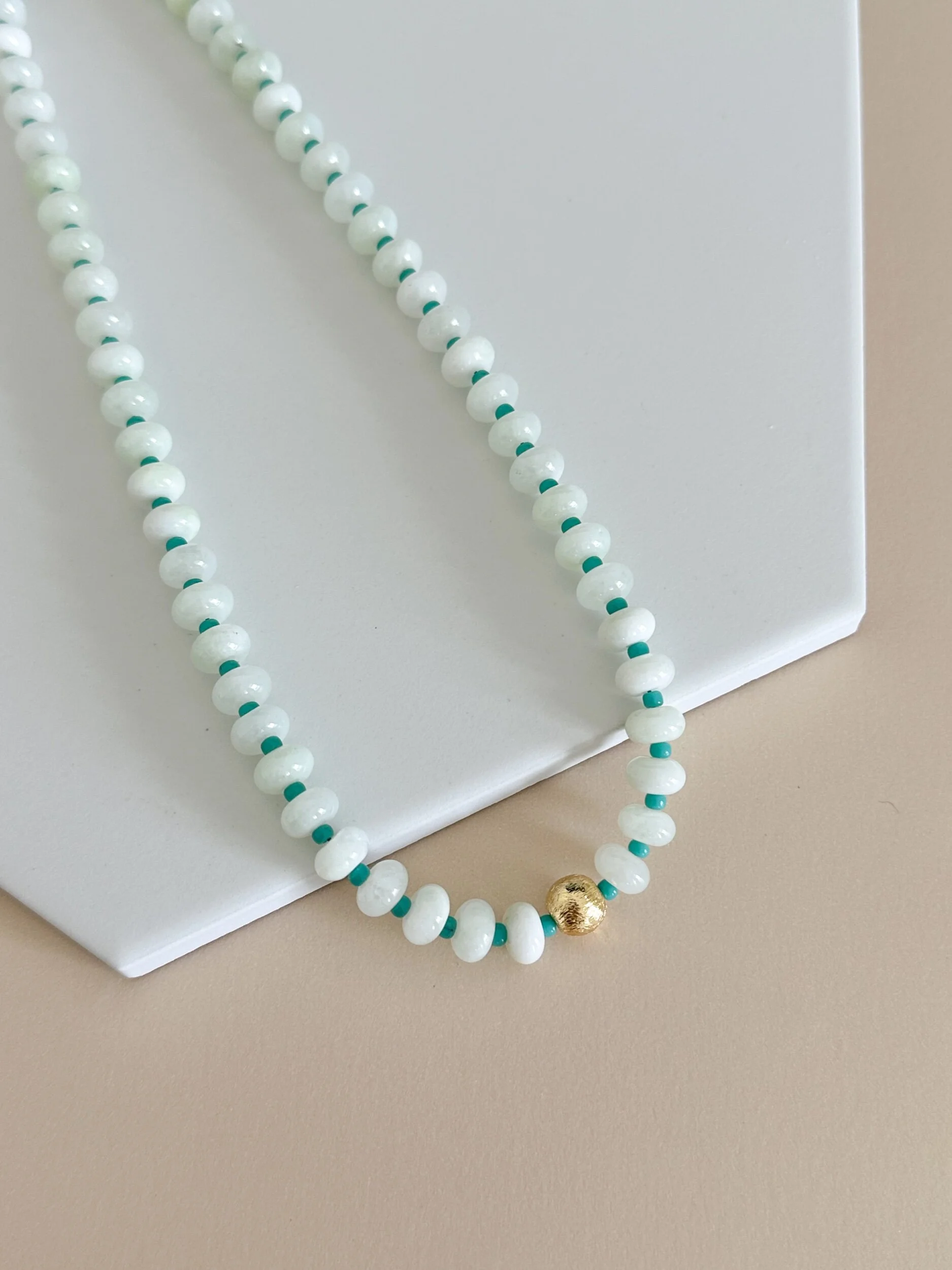 8F6F24C2-A9C9-4180-80F0-2B5DEAE37DA3