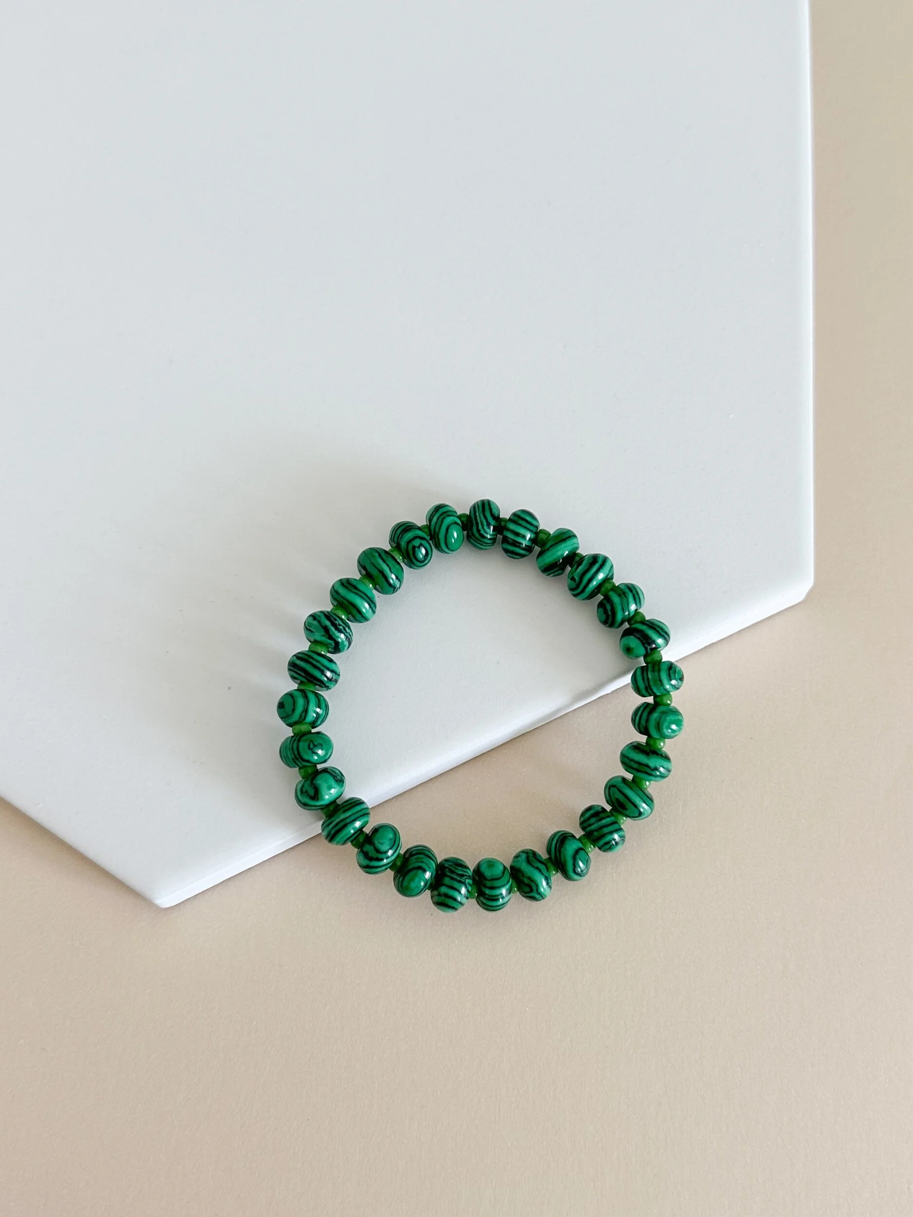 0CBD3B1C-4458-4CF6-90B6-9F3E2457A6F9