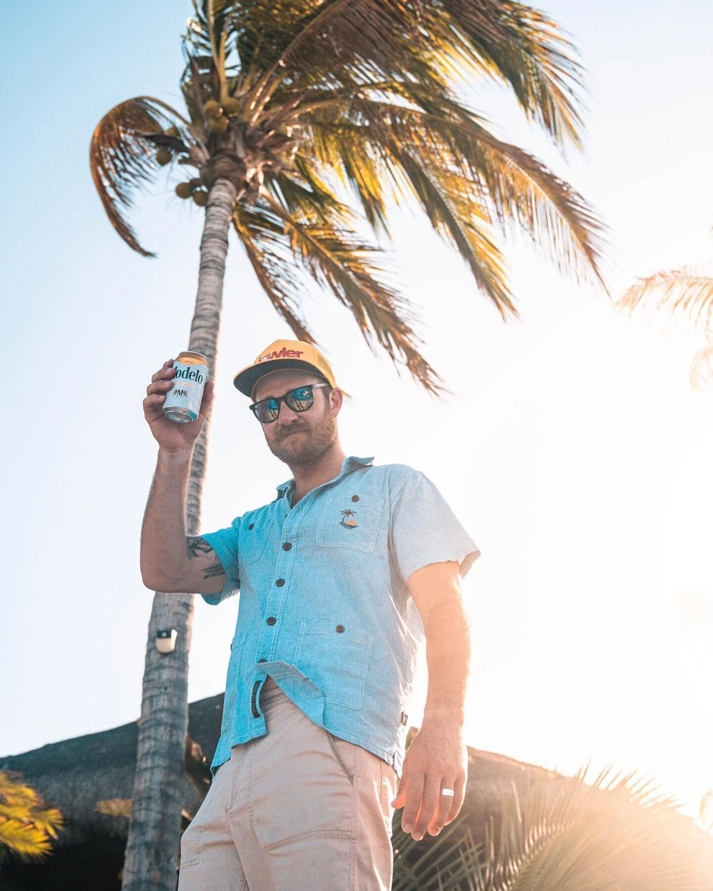 Palm trees, beach breeze and a beer in hand. Happy days. 

@howlerbros @costasunglasses @sightlineprovisions 

📷 @willgrahamphoto 

#mexico #flyfishing #flyfishinglife #thisismyjob #adventure #traveling