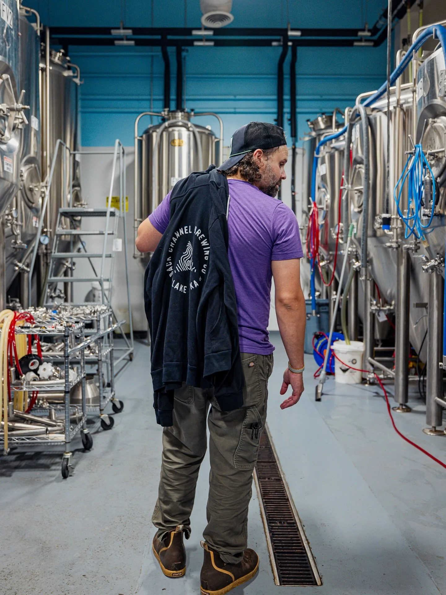 There&rsquo;s a big beer getting brewed today for its upcoming annual release in November. 

We&rsquo;re even putting a spin on it to drive you Wild 🏒 🥅 

To highlight the special liquid, our brew squad has its Game Day jerseys on for the occasion.