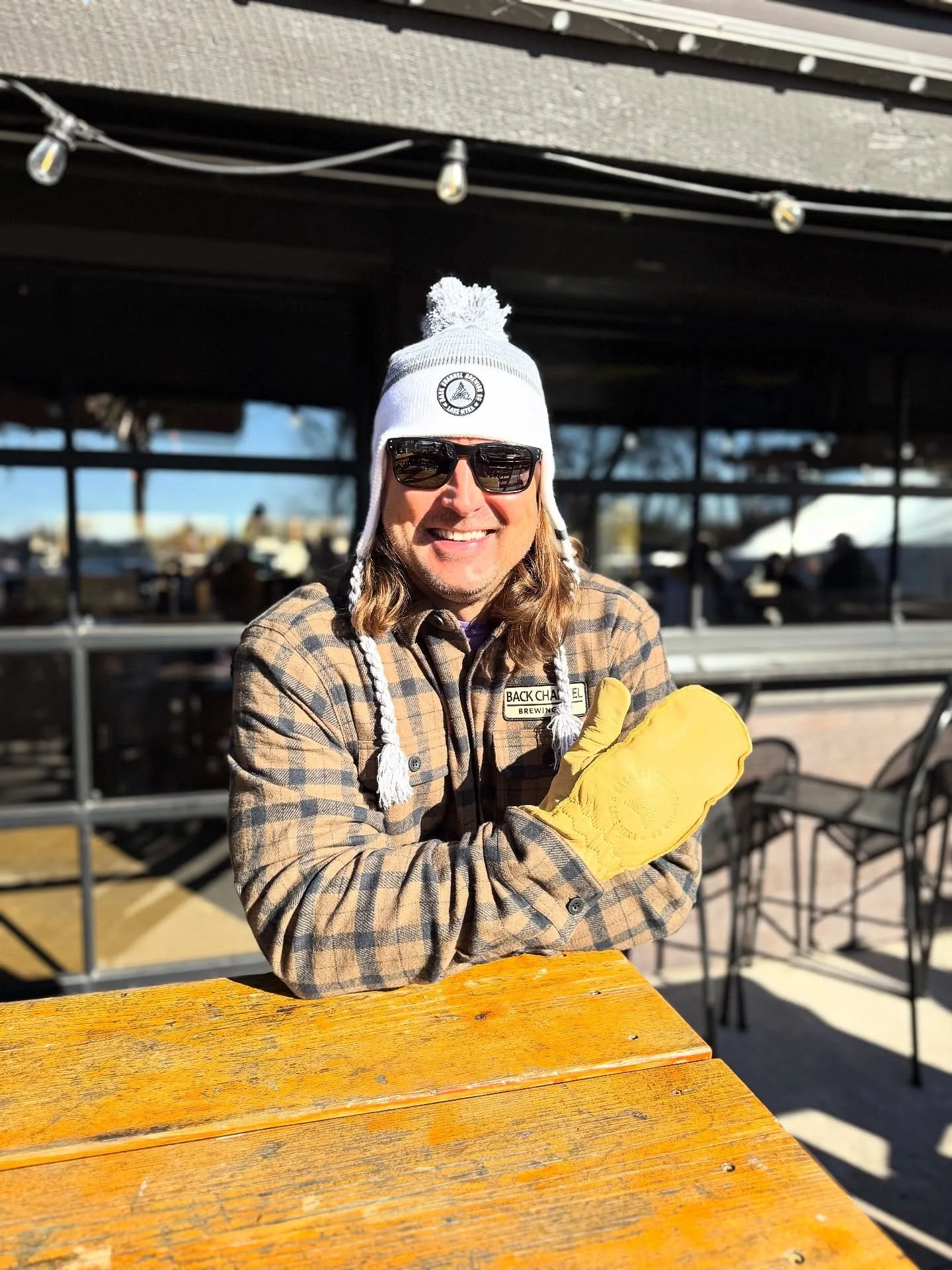 Winter accessories are out in full force.

Stock up on beanies, gloves or the almighty Shacket to spruce up your winter wardrobe.

On sale now!