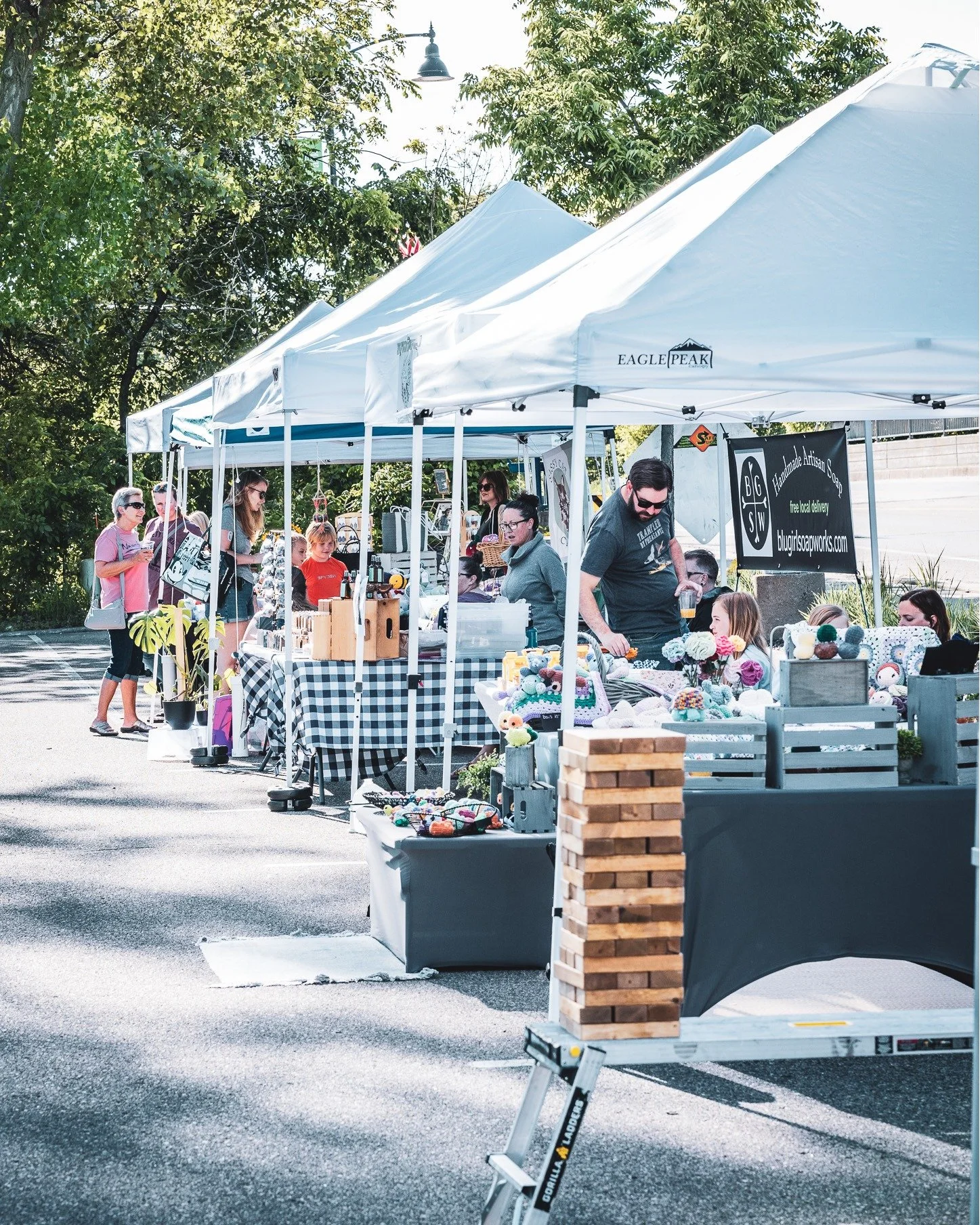 Wednesday nights were made for this.

Artimer Market returns to Back Channel Brewing on June 24 from 5&ndash;8PM.

Local vendors.
Cold beer flowing.
@chriskellylive performing.
@turbotacotruck serving up the goods.

Come support local businesses and 