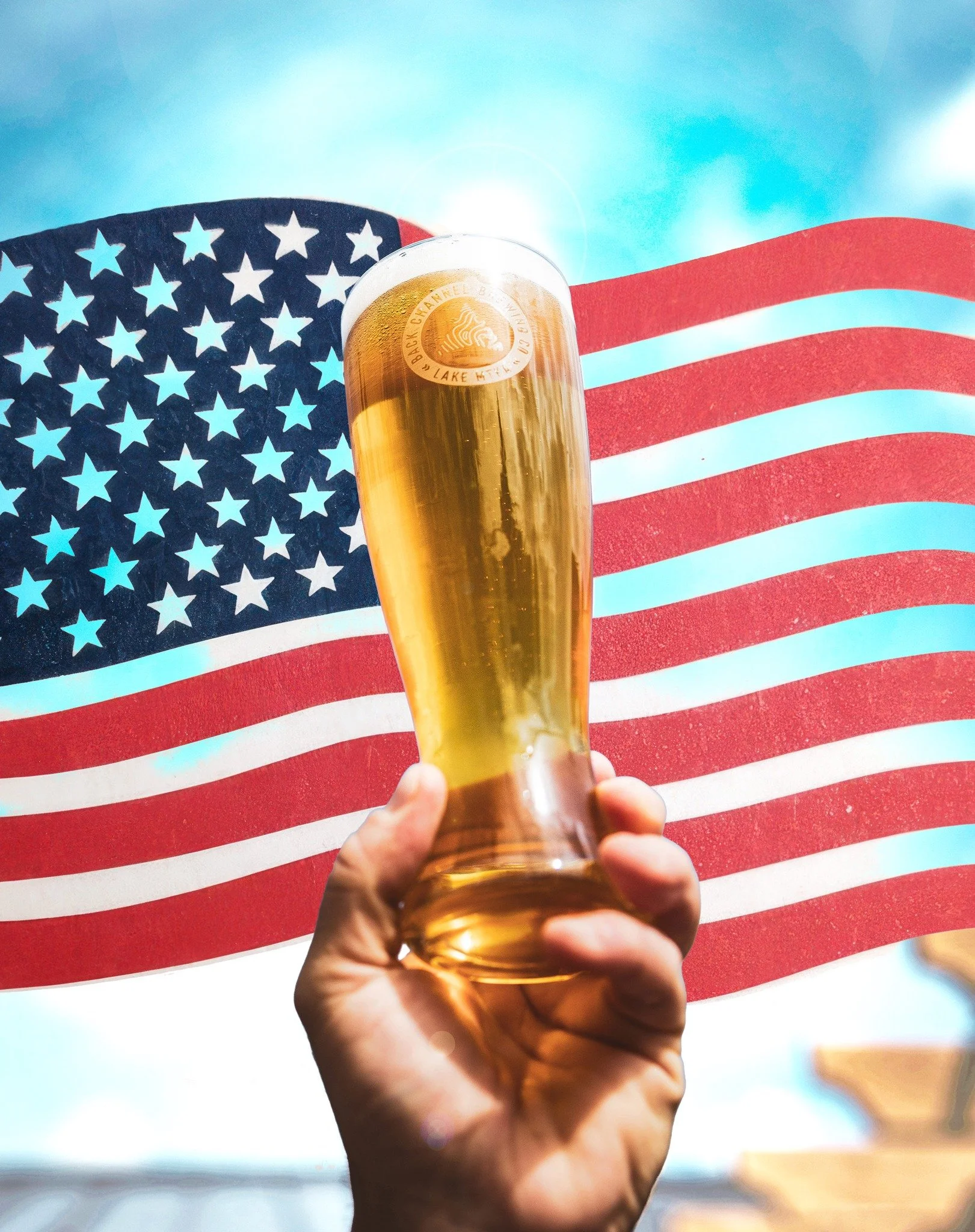 Happy 4th of July!

If you're hitting the lake today, there's still time to stock up on some Back Channel beers.

We&rsquo;ll be pouring all day until 11PM.

@russellstravelingkitchen will be on site.

Have a safe holiday everyone!