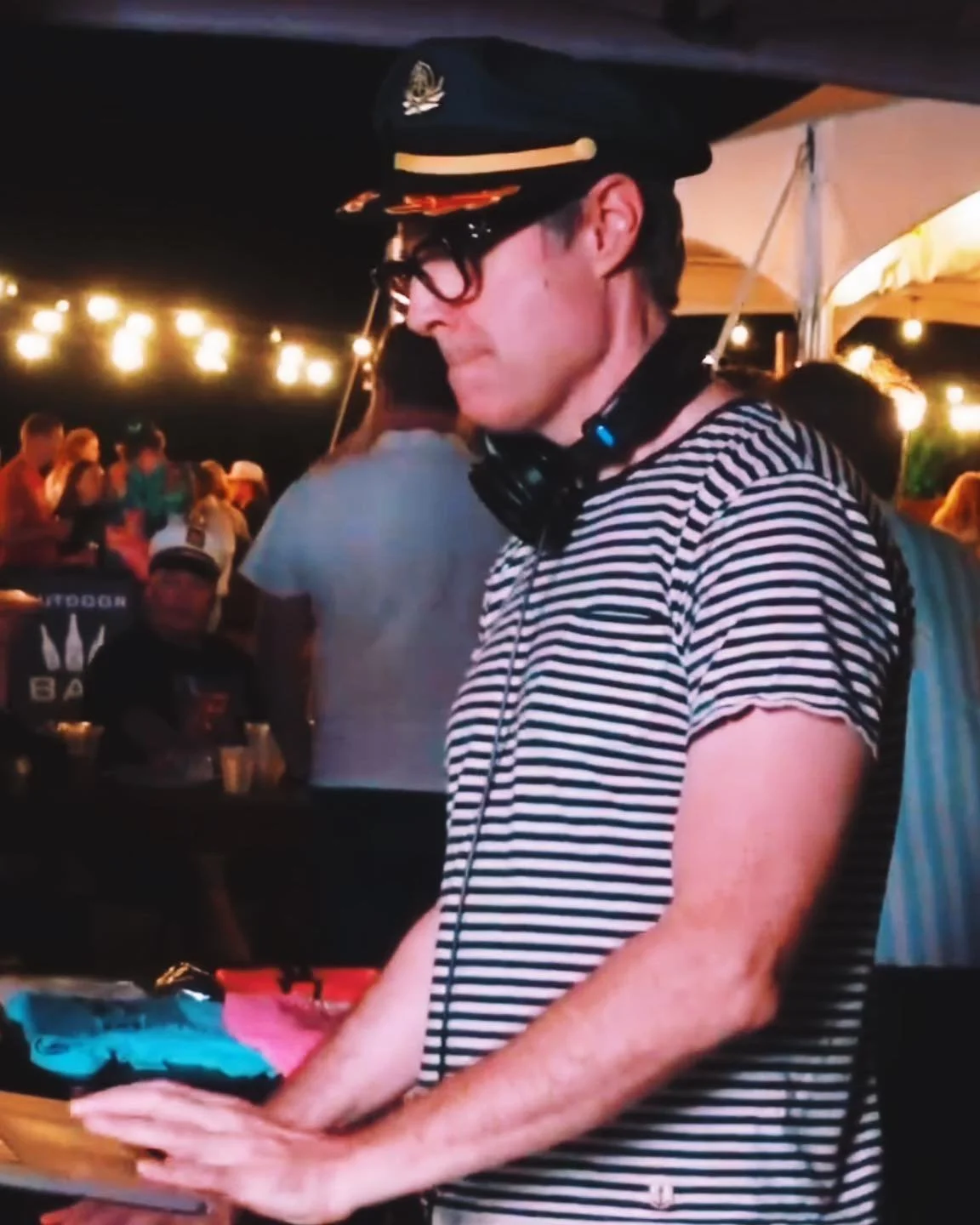 We had so much fun the first time, we&rsquo;re running it back.

Yacht Rock with @jakerudh returns TONIGHT from 7&ndash;11PM!

Four hours of smooth summer sounds by the lake with Jake behind the decks, beers flowing and another chance to keep summer 