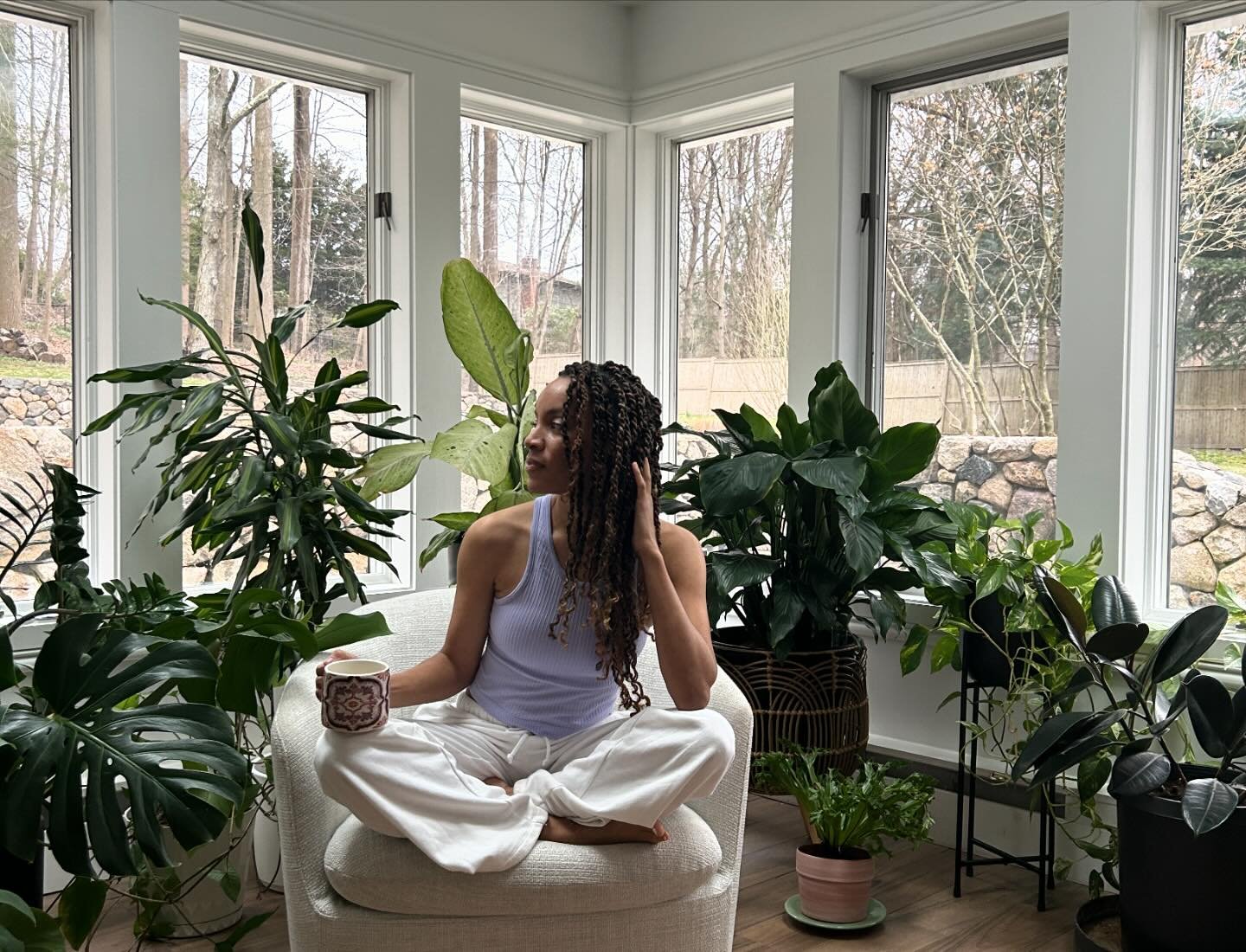 APRIL INTENTION: Learn how to savor stillness + silence. Worthiness is not connected to busyness. 💜

Grateful for sacred space and moments to awaken to the aliveness within and around.

Drop a 💜 if any of these slides resonate. I also invite you to