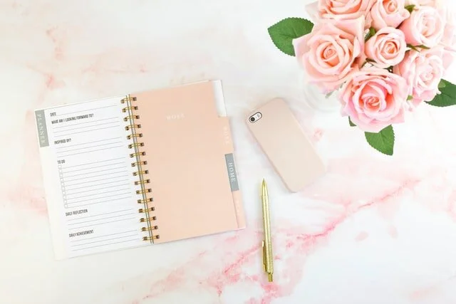 How to Select a Wedding Date
