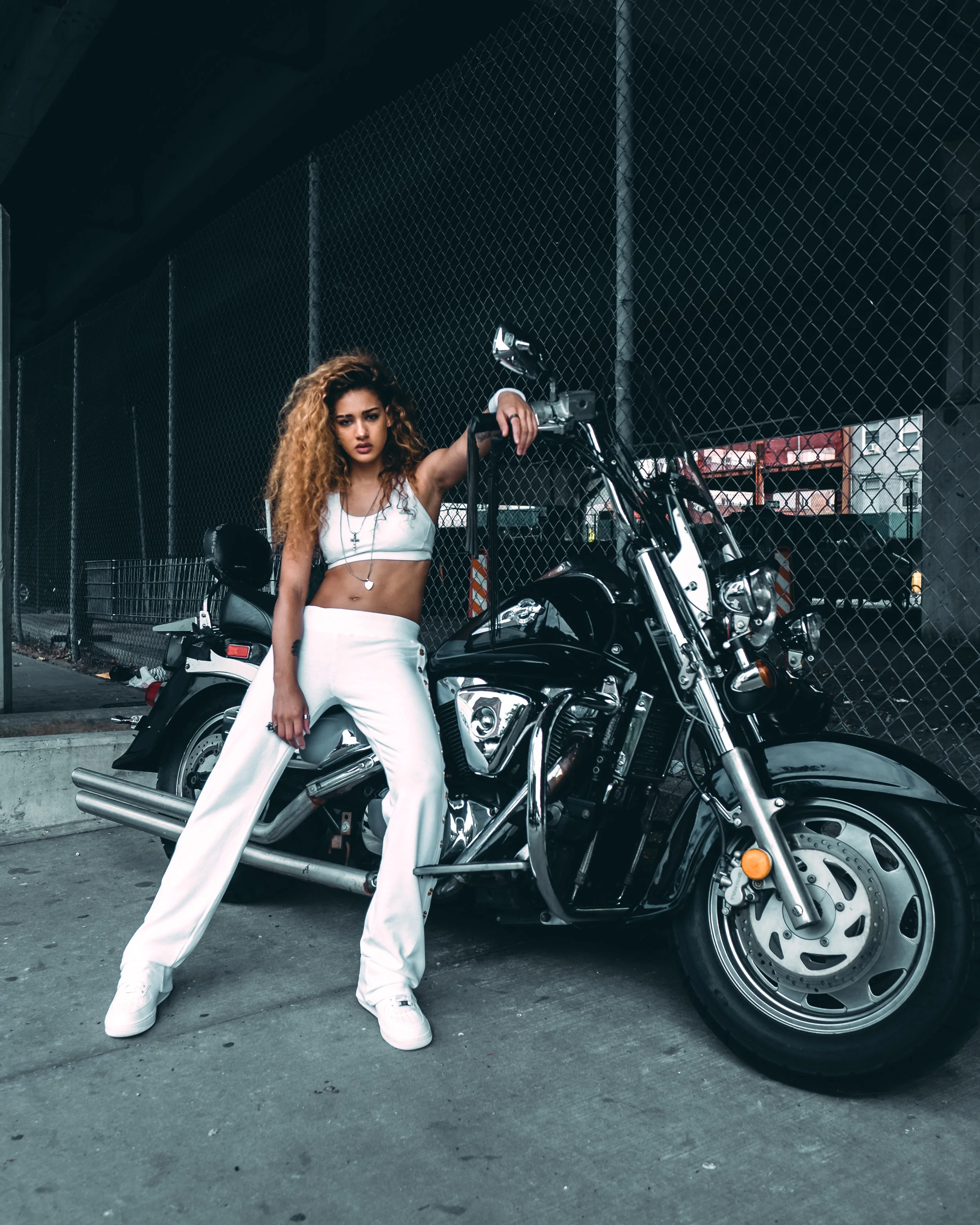 TRUE RELIGION WOMEN'S 