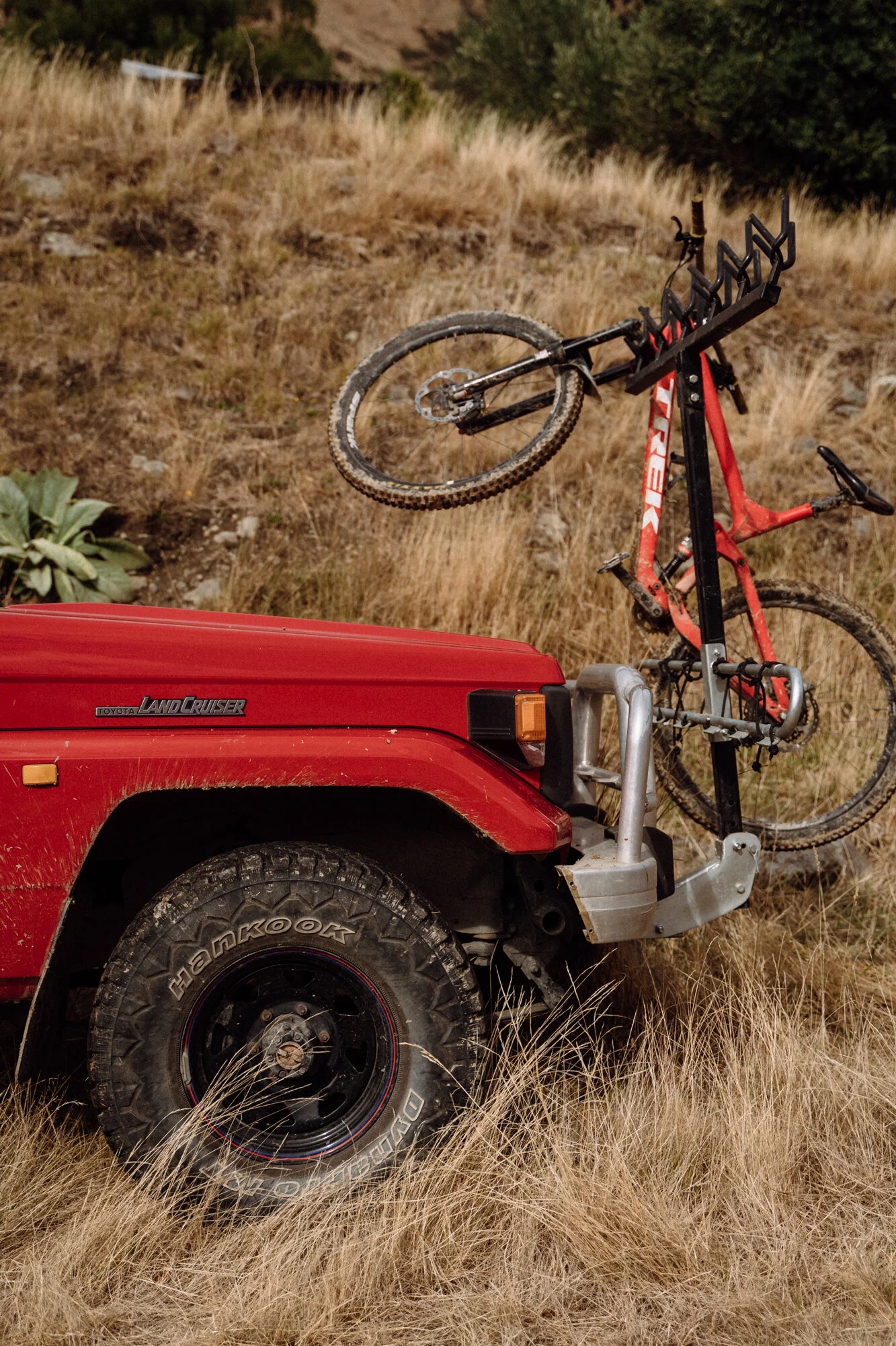 land cruiser trek_.jpg