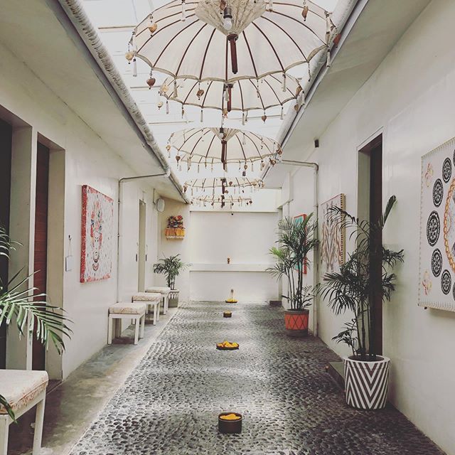 In need of some head to toe pampering? Check out my tried and tested Spa&rsquo;s and Salon&rsquo;s in the Seminyak area- link in the bio #hardjobbutsomeonehastodoit &bull;
&bull;
&bull;
&bull;
&bull;
&bull;
#travelbea #travel #indonesia #bali #explor