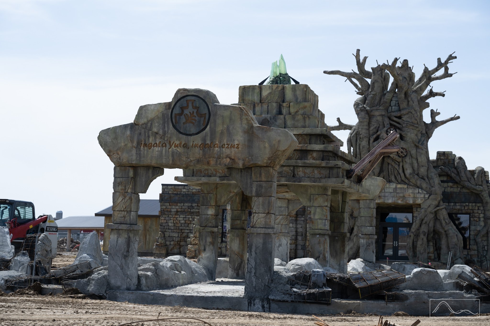 This is the park's second restaurant as we enter the Yuta (Earth) realm. 