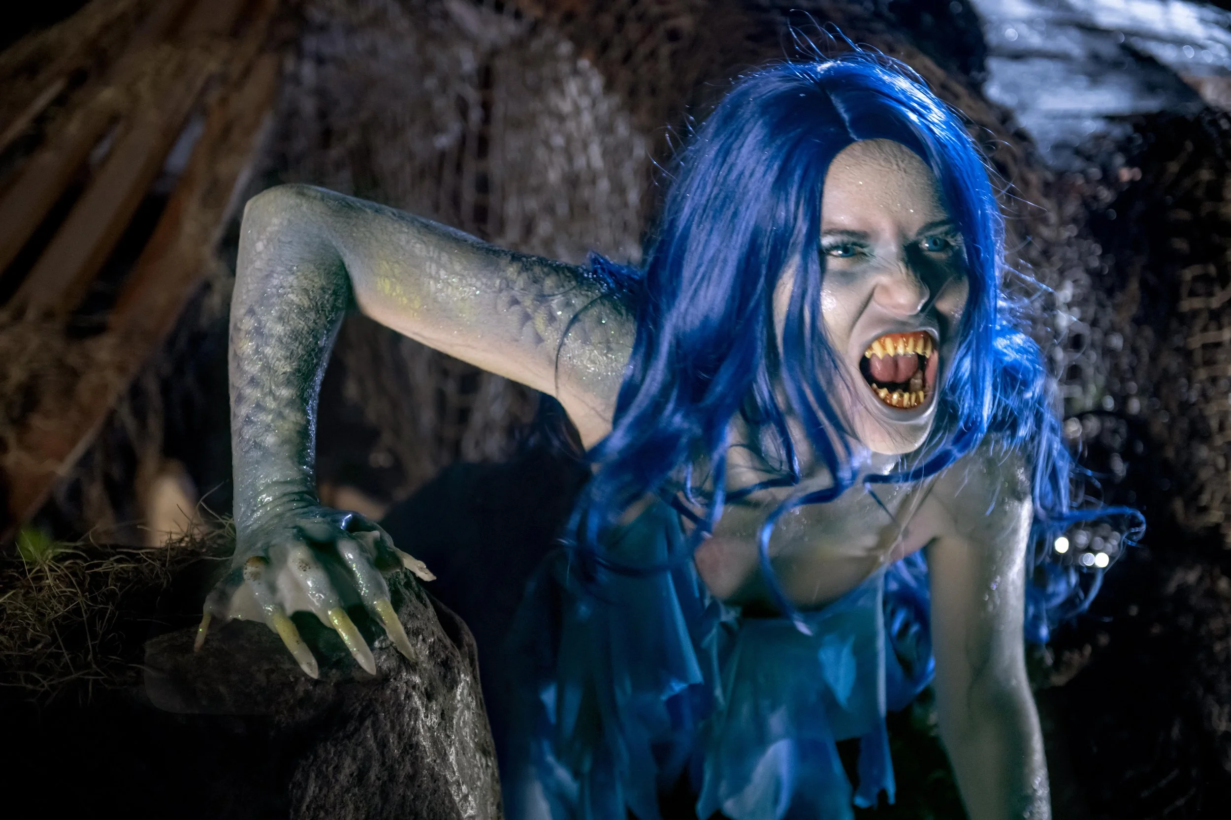 Howl-O-Scream 2023 - Siren-min.jpg