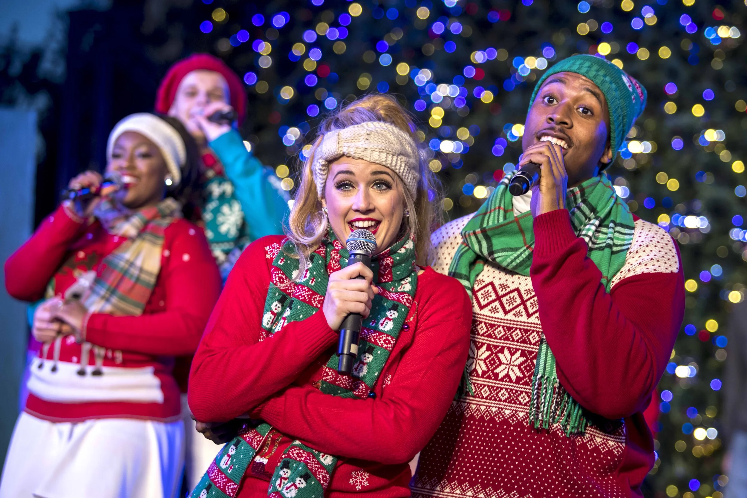 Holiday in the Park singers.jpg