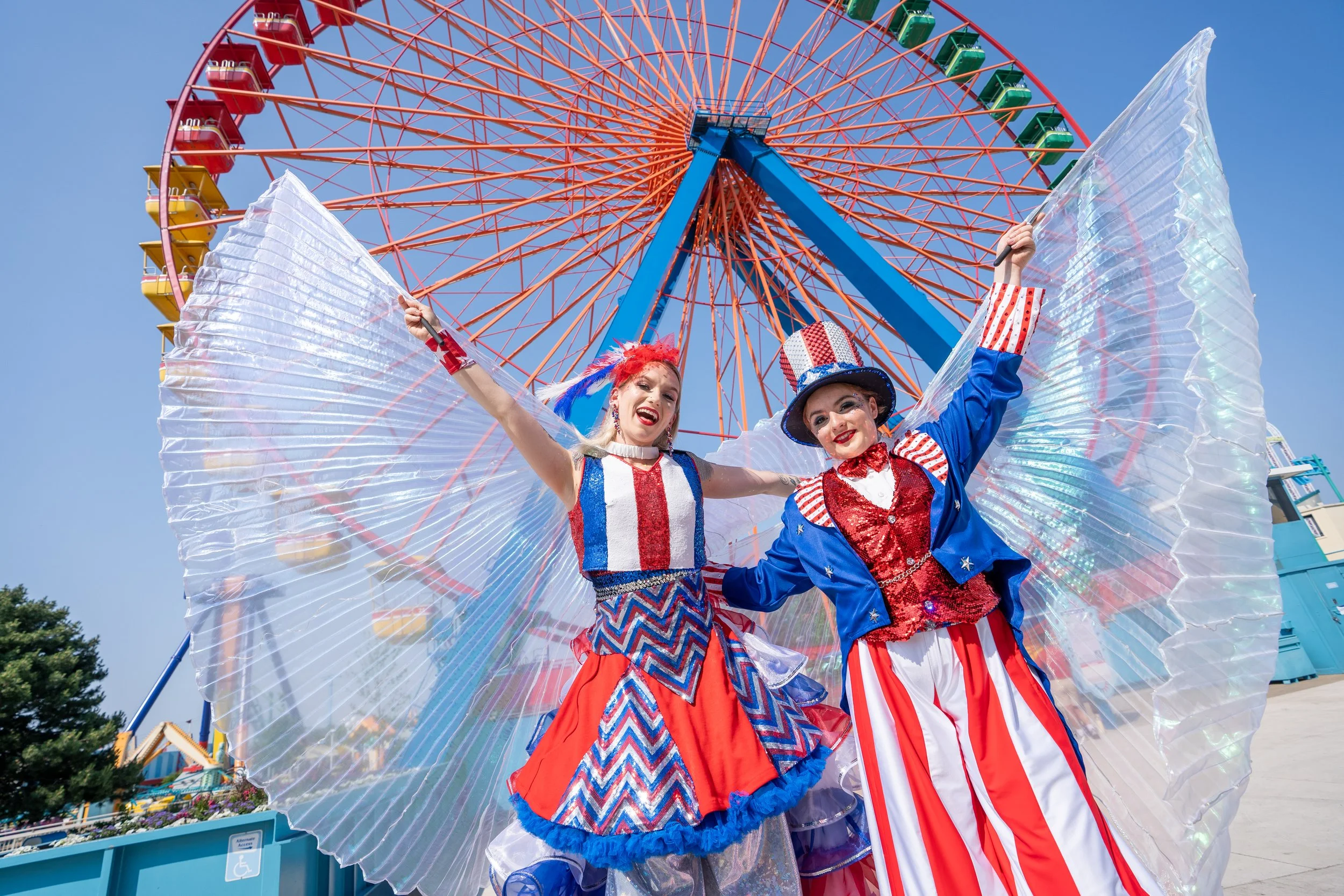 Cedar Point patriotic street performers 2.jpg