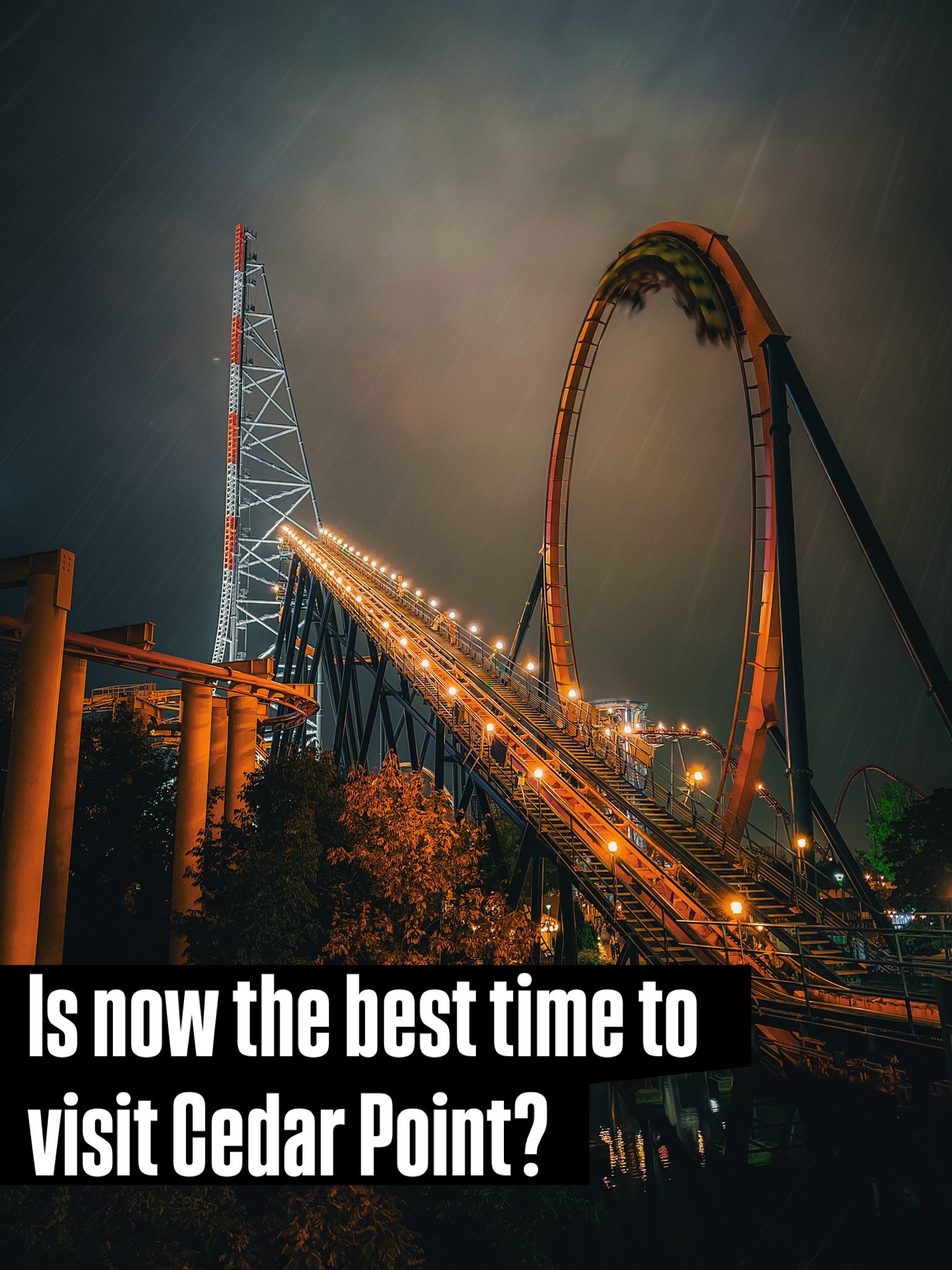 It might be busy but there&rsquo;s no better time to get some chilly night rides in than spooky season. Plus the only time to get those fog rides on Maverick IYKYK. Have you checked out HalloWeekends this year yet?
.
📍: @cedarpoint 
📸: @park_paradi