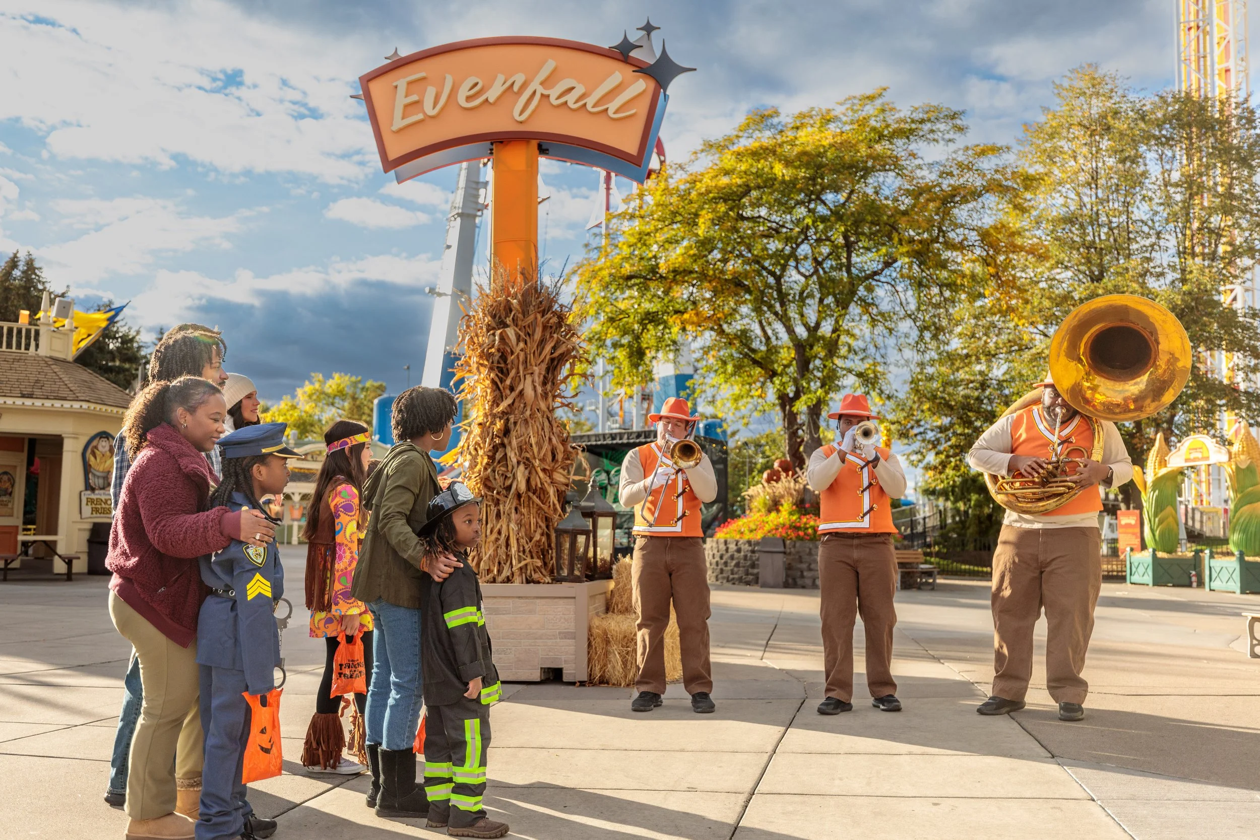 Valleyfair’s FamilyFriendly Tricks and Treats Returns with New Magic