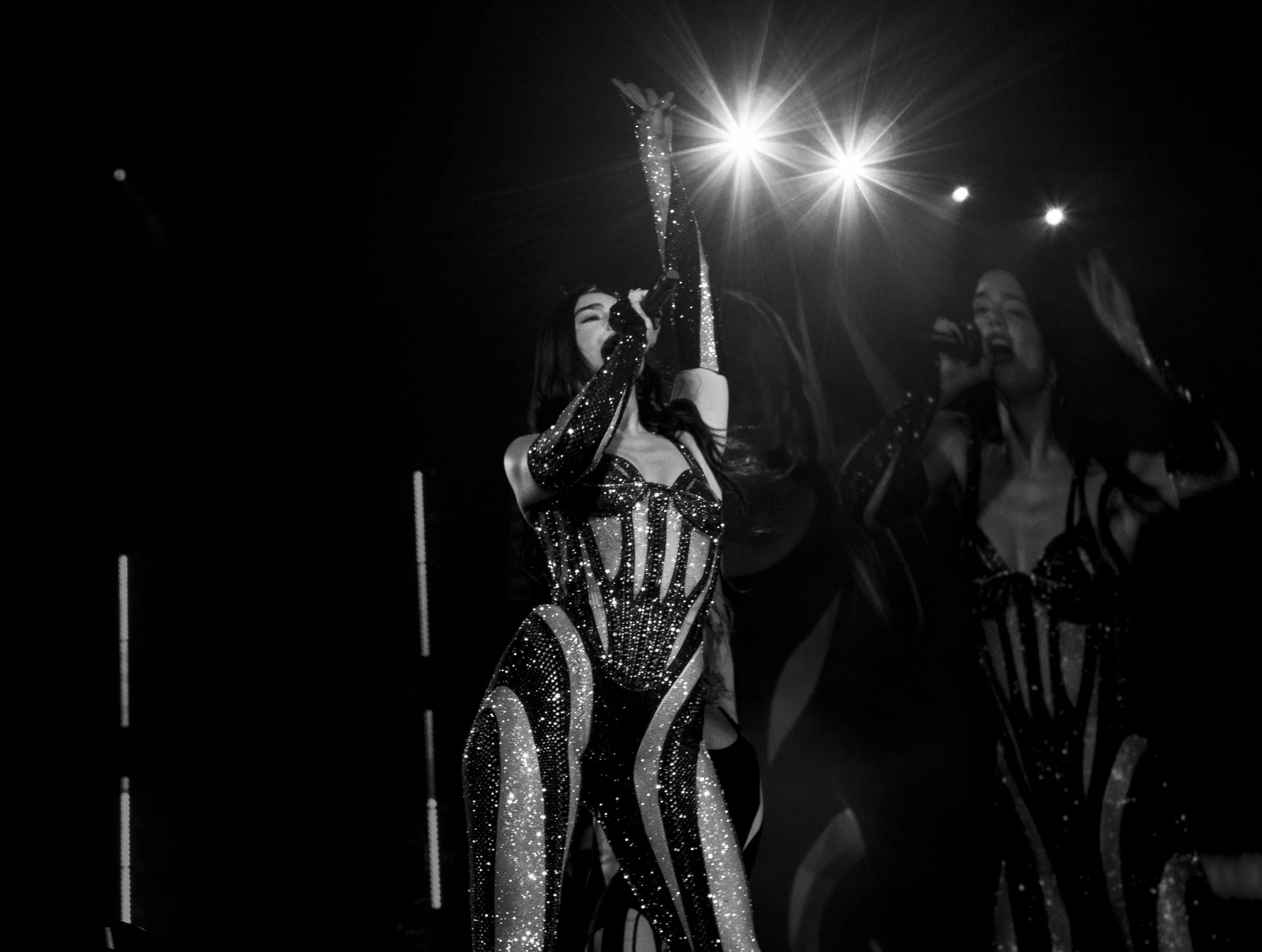 6Lolla22-DuaLipa.JPG