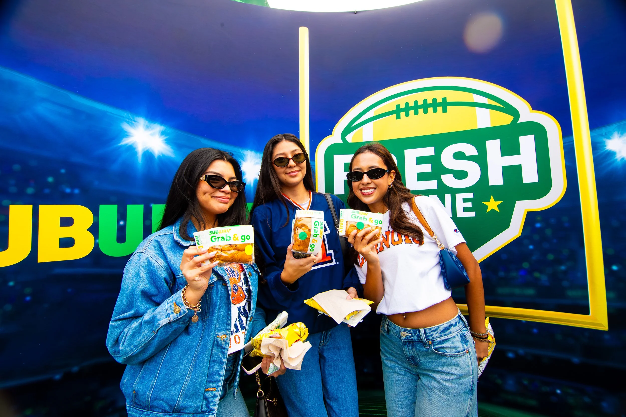 Subway � Illinois � Tailgate � 11.15.25 -29.jpg