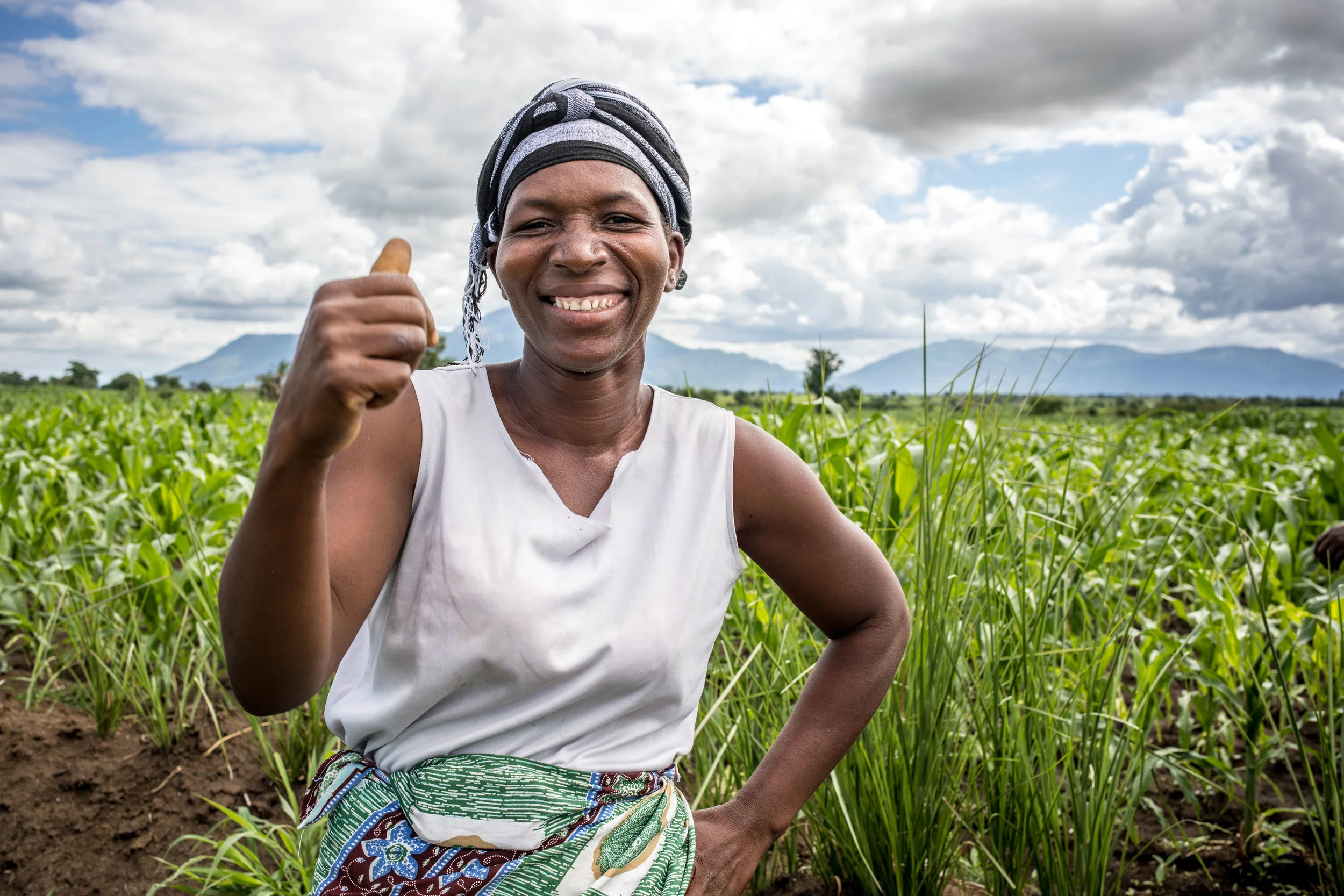 Malawi_Day 7_Bees and CSA_Big SD-4484_LR.jpg