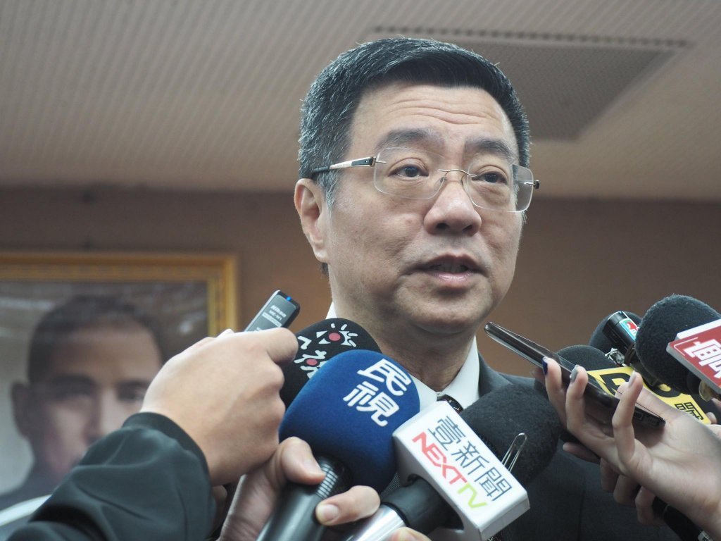 民主進步黨副秘書長卓榮泰曾赴獨派團體告知監察委員在立法院通過的進度。圖片來源:中央廣播電台