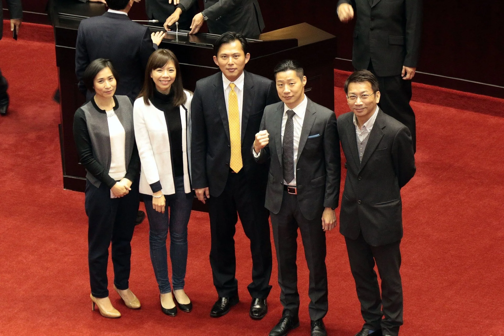 時代力量立法院黨團的議題設定多圍繞在黃國昌與徐永明2人身上。圖片來源:林昶佐/Facebook