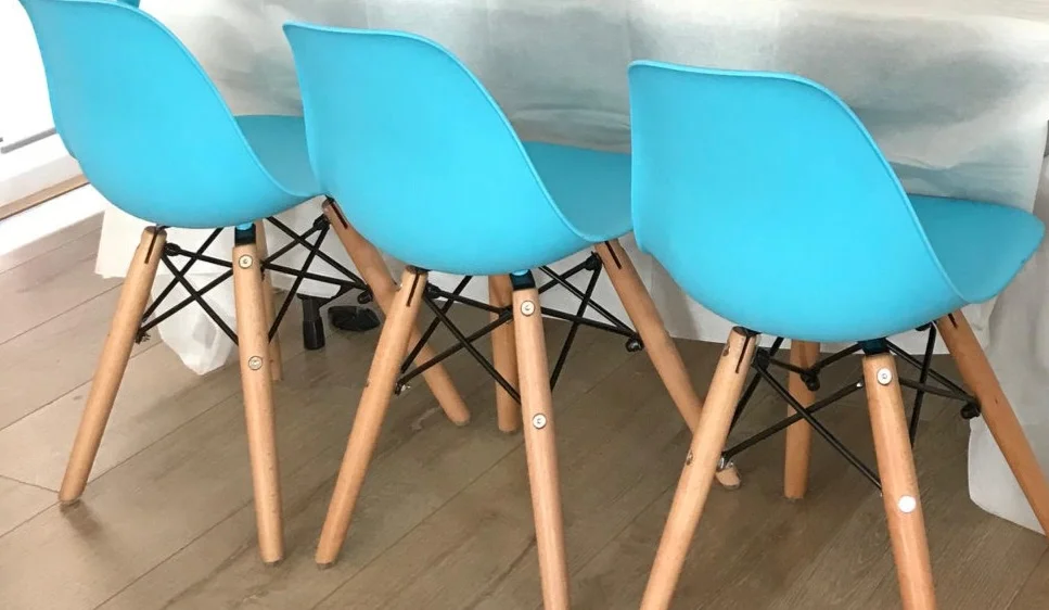 blue+eames.jpg