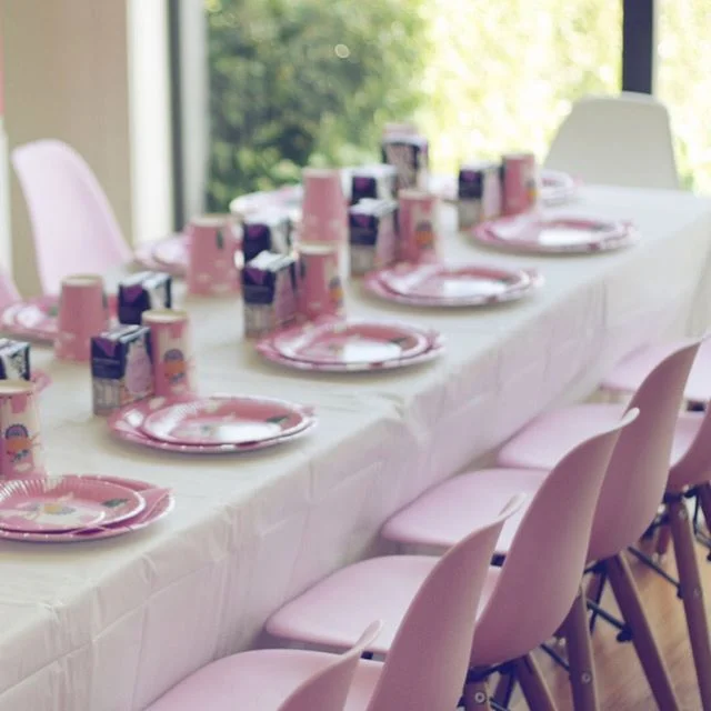 little eames table and chairs