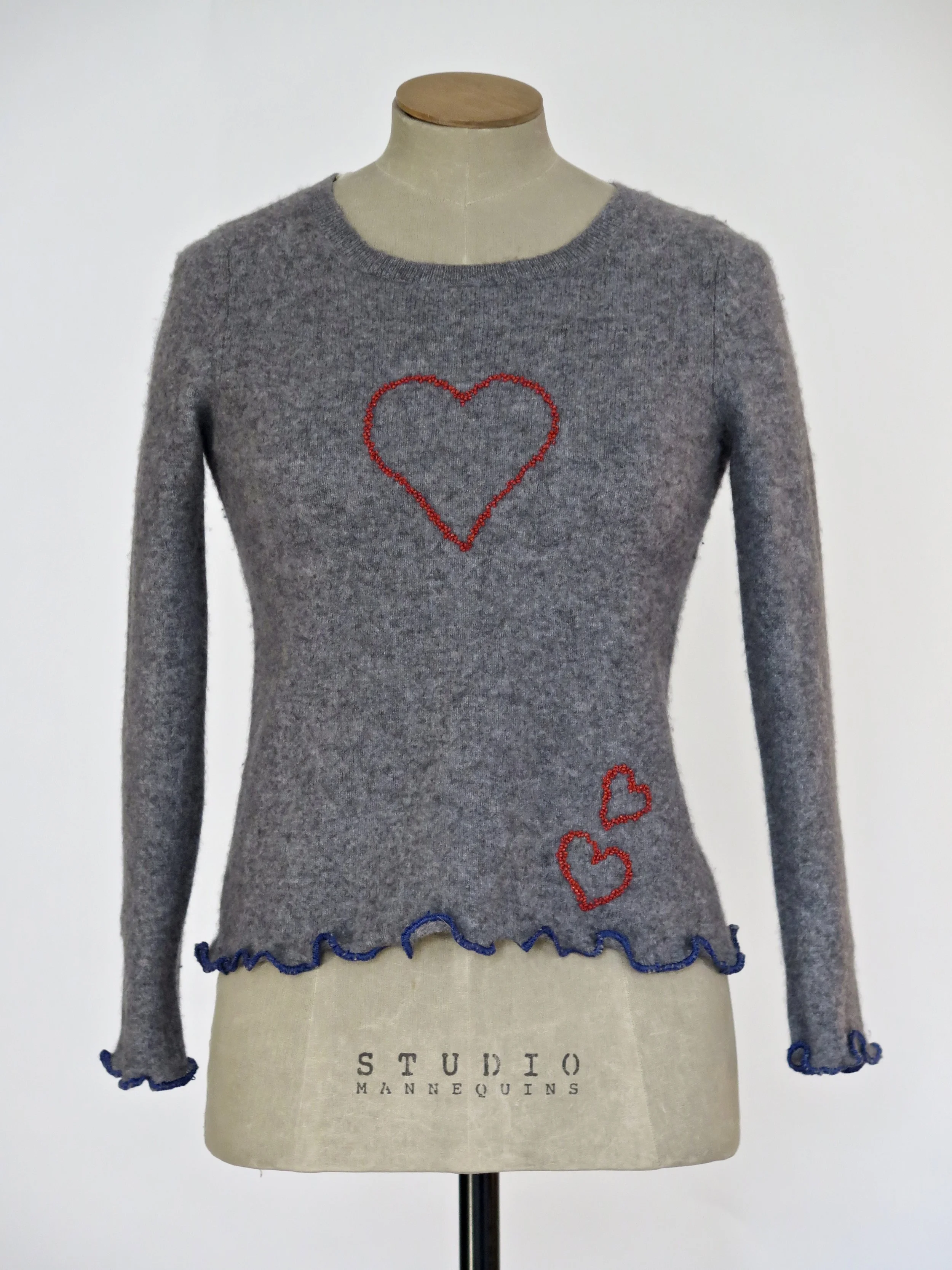 Grey Cashmere Jersey with Coral Beading 3141