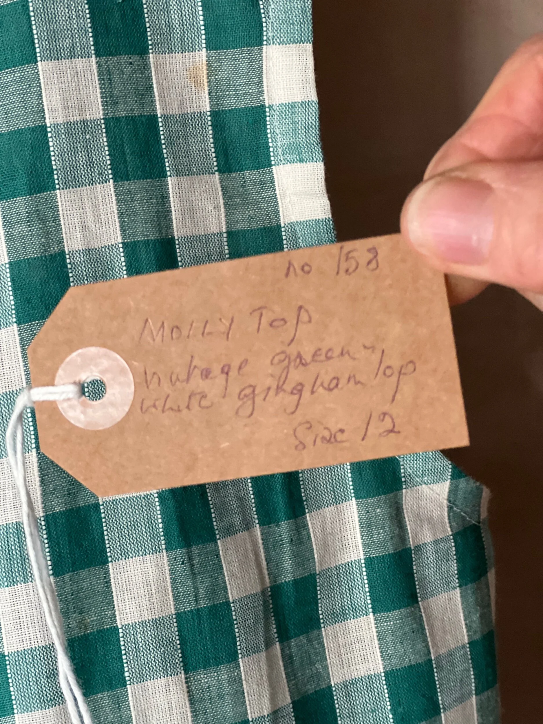 ACEB0EE1-79A2-475F-97A7-FAC642F64D10