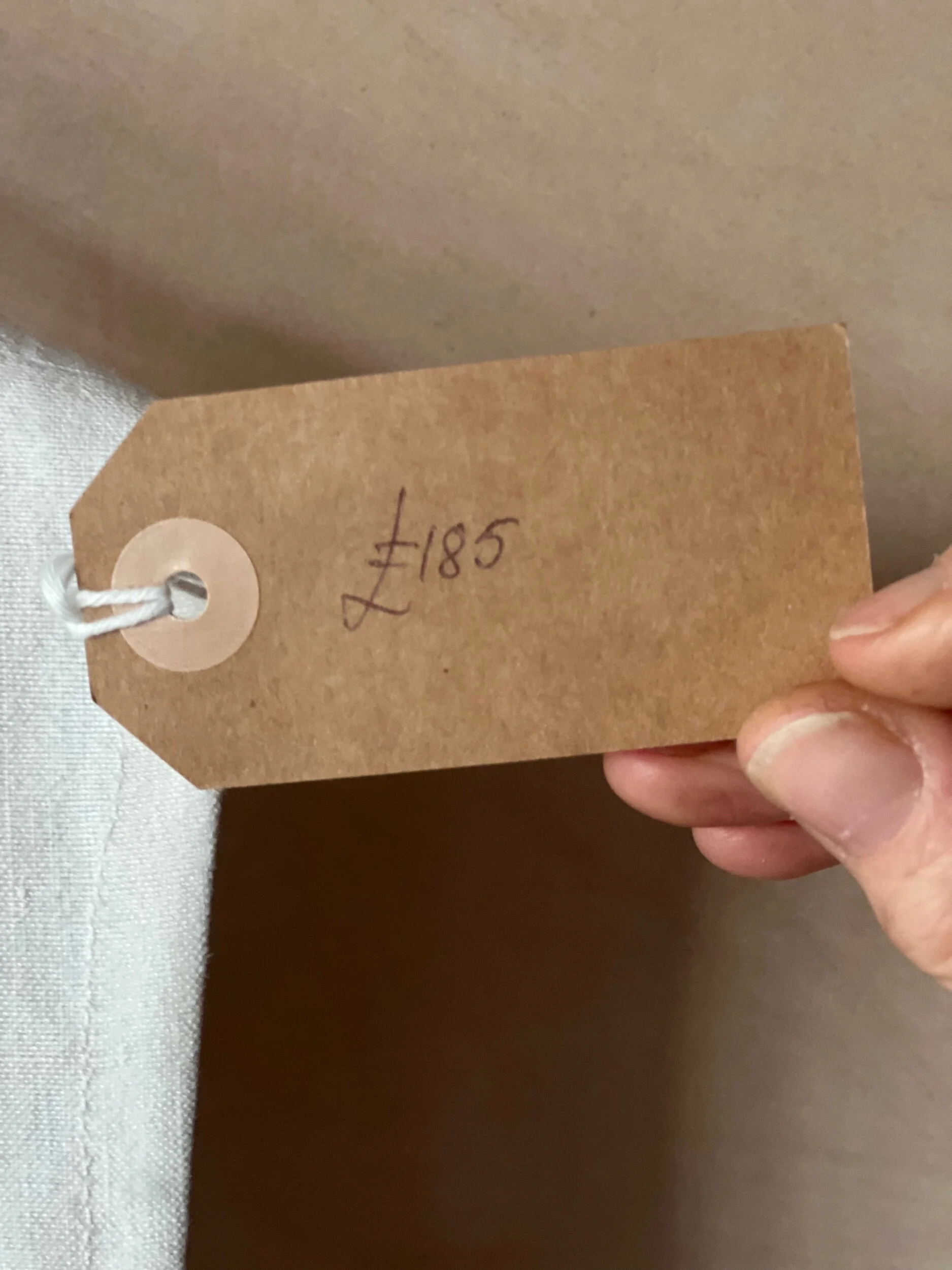 275160BD-0C38-4F6F-9AF9-186571692D69