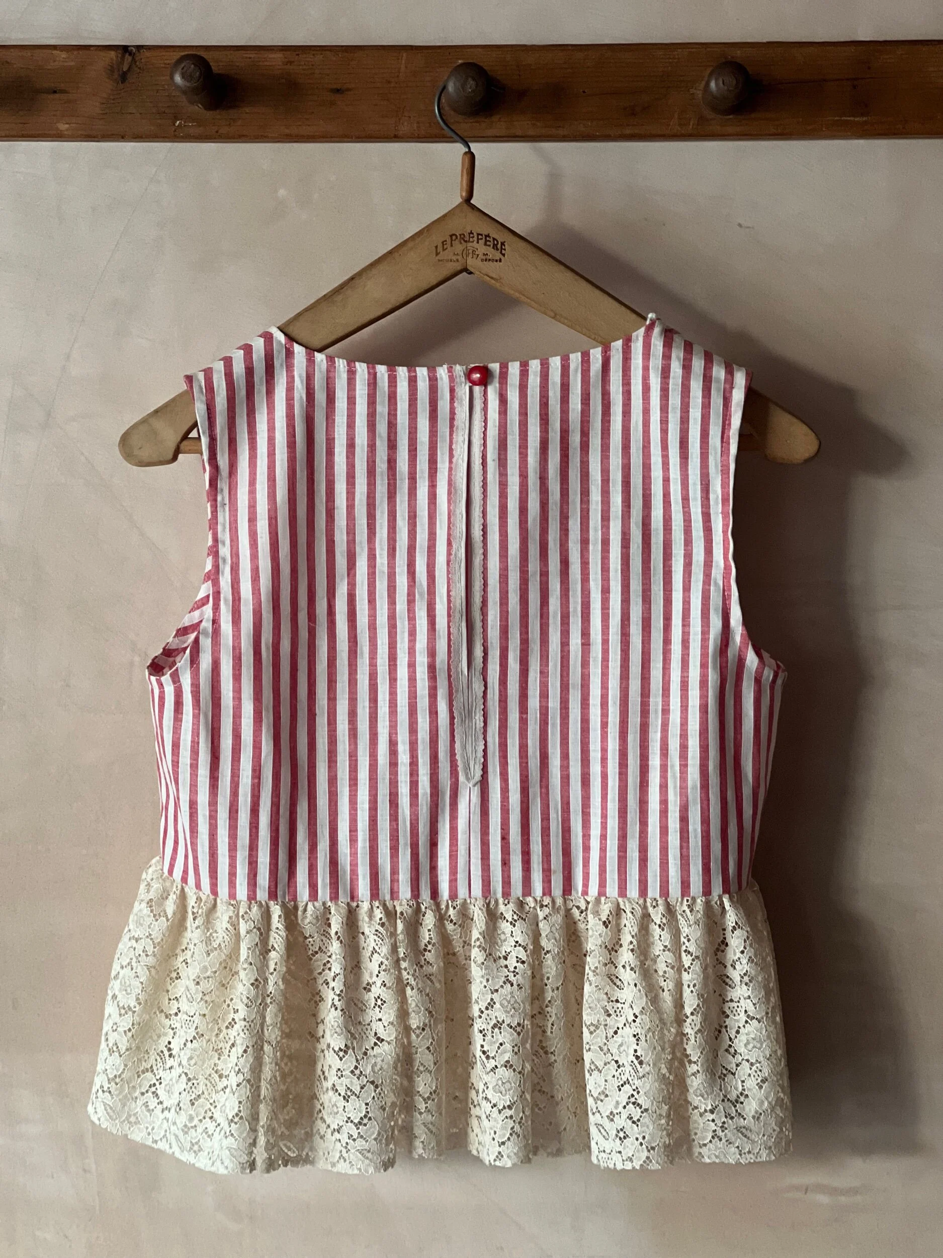 6AB2C826-C3F5-4CFC-B04A-B3126530431B