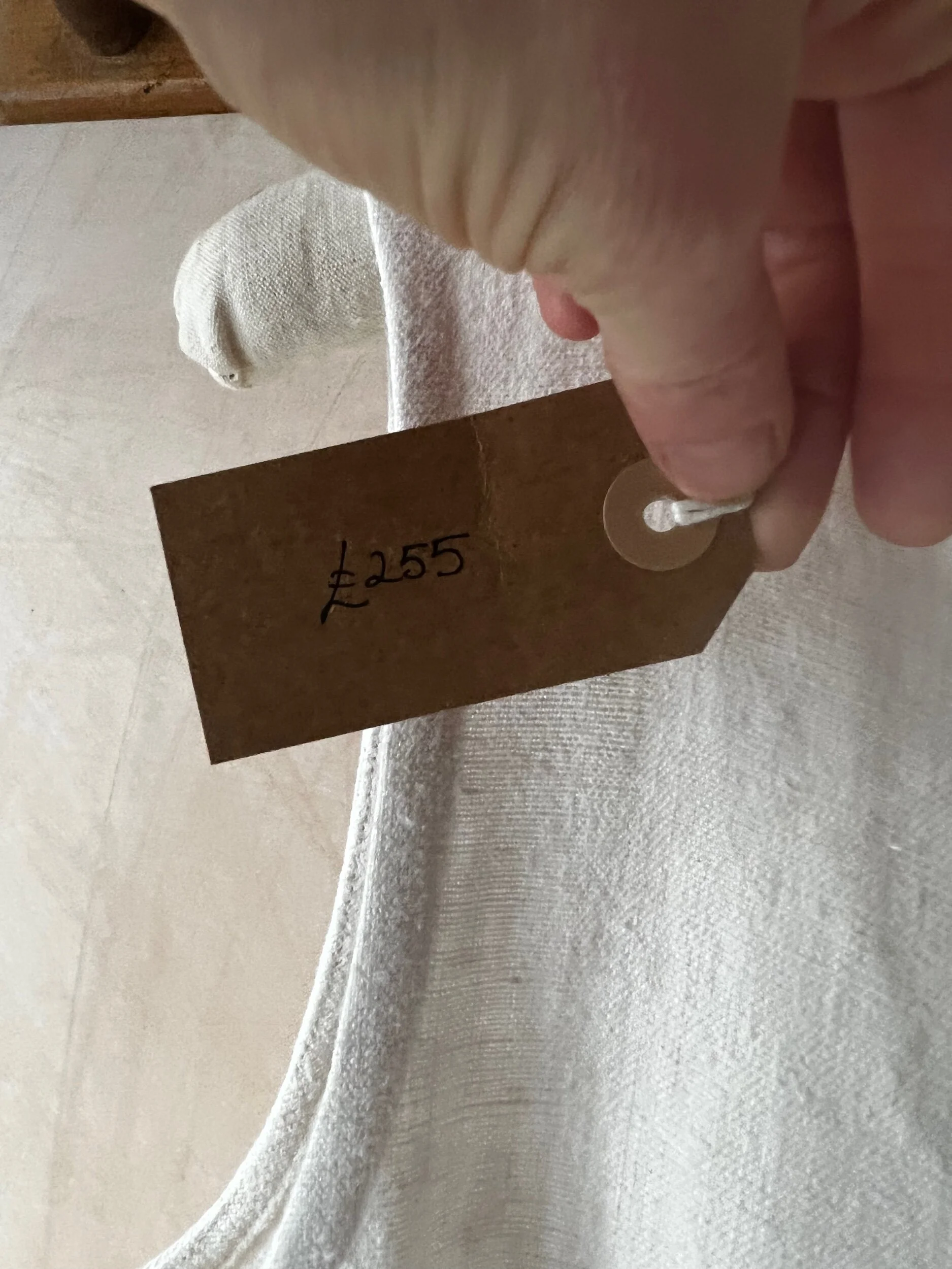 26192254-41DA-4468-914D-445DD285B99D