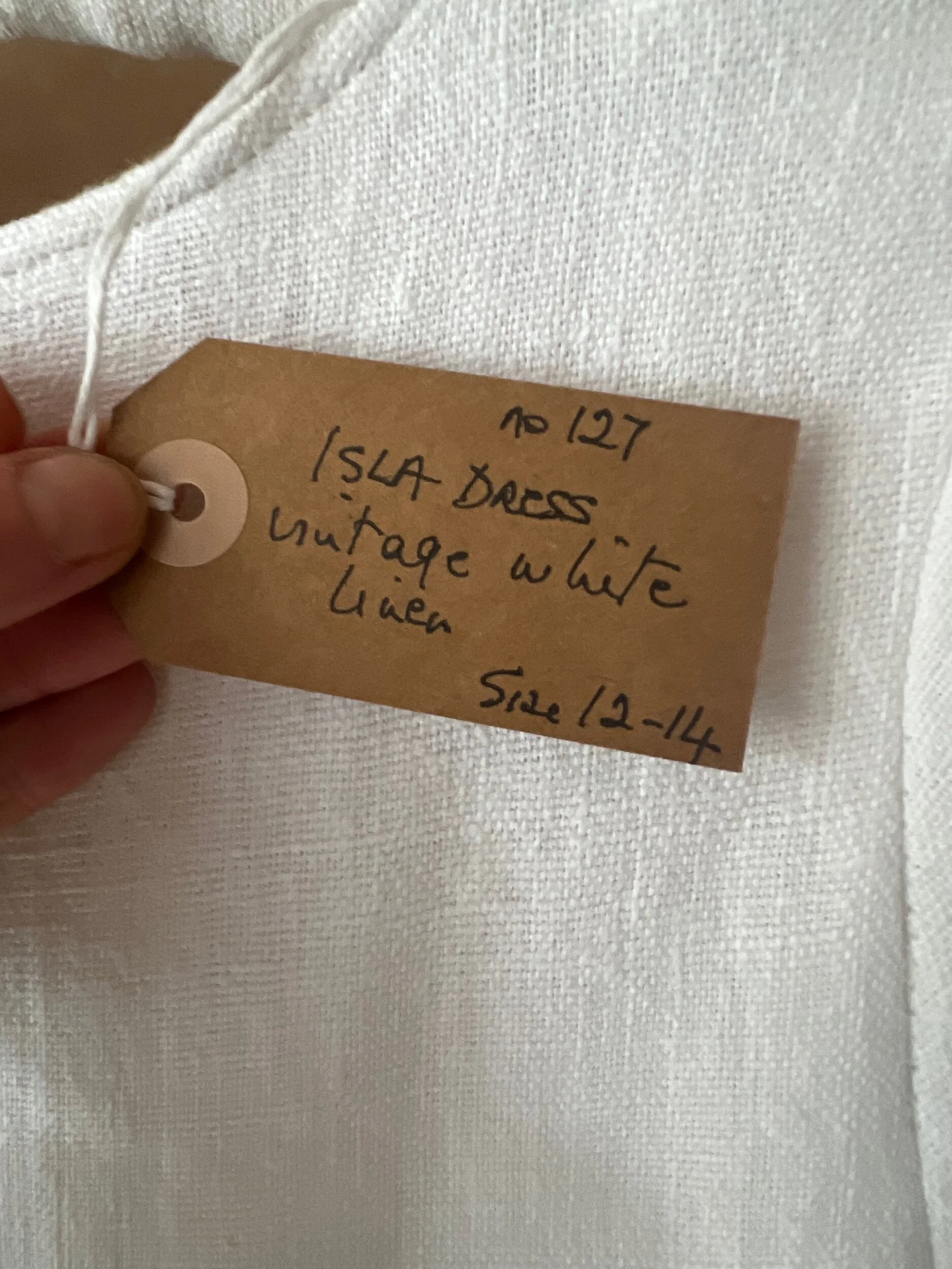 CFF53703-EBF8-45A2-9B56-61F8DA25C0D0