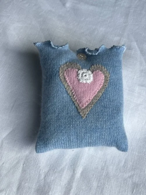 Cashmere Lavender Bag with Heart