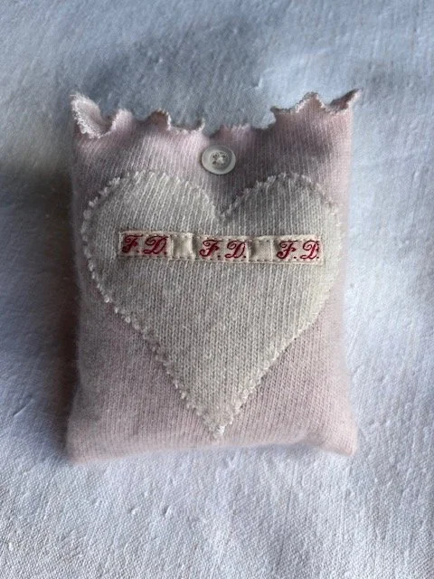 Large Cashmere Lavender Bag with Heart