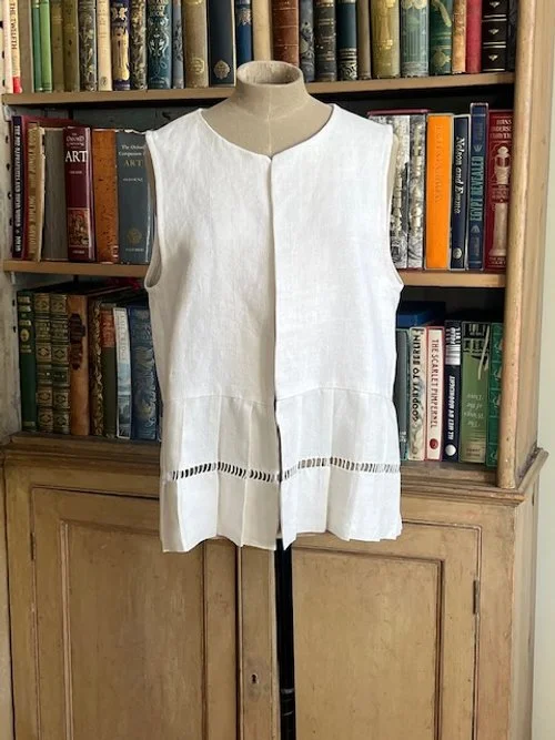 Ruby Waistcoat  no 231