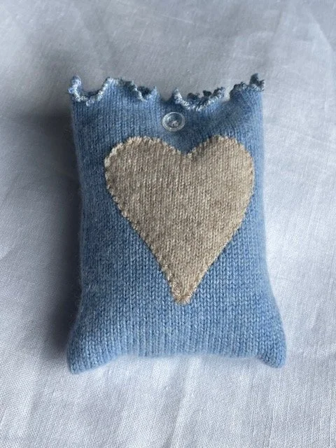 Small Cashmere Lavender Bag with Heart