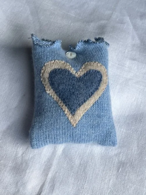 Small Cashmere Lavender Bag