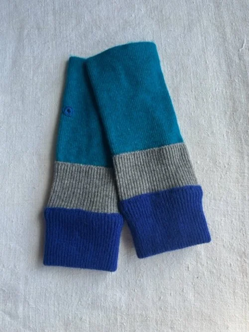 Extra Long Cashmere Cuffs no 189