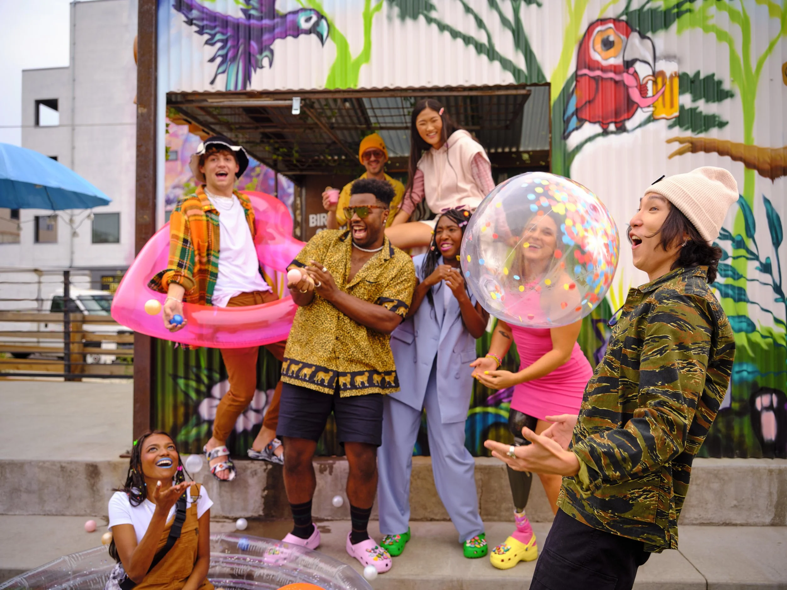 Crocs CAYA 221356.jpg