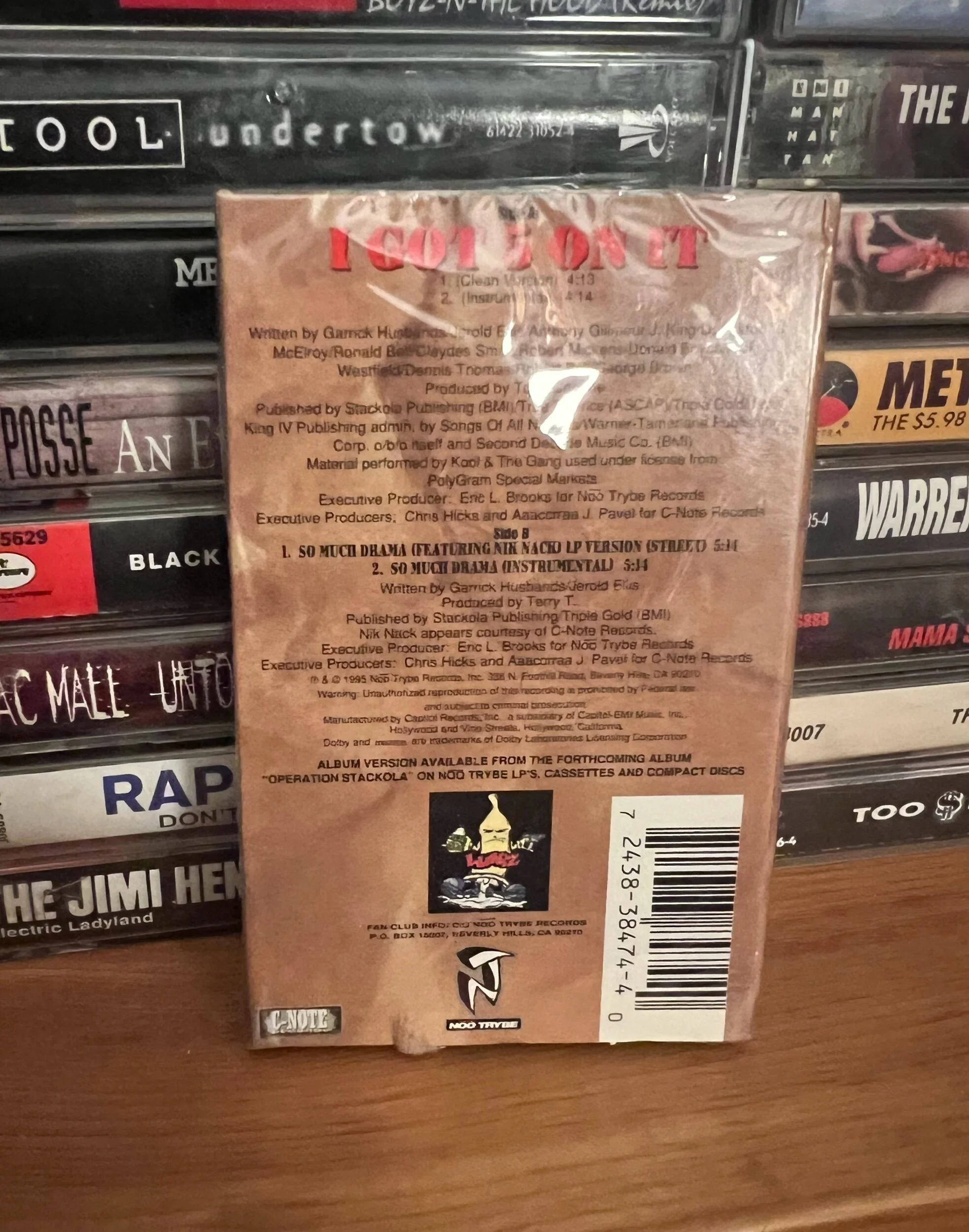 568C6912-2BA8-4674-934D-794FD94EEAFE