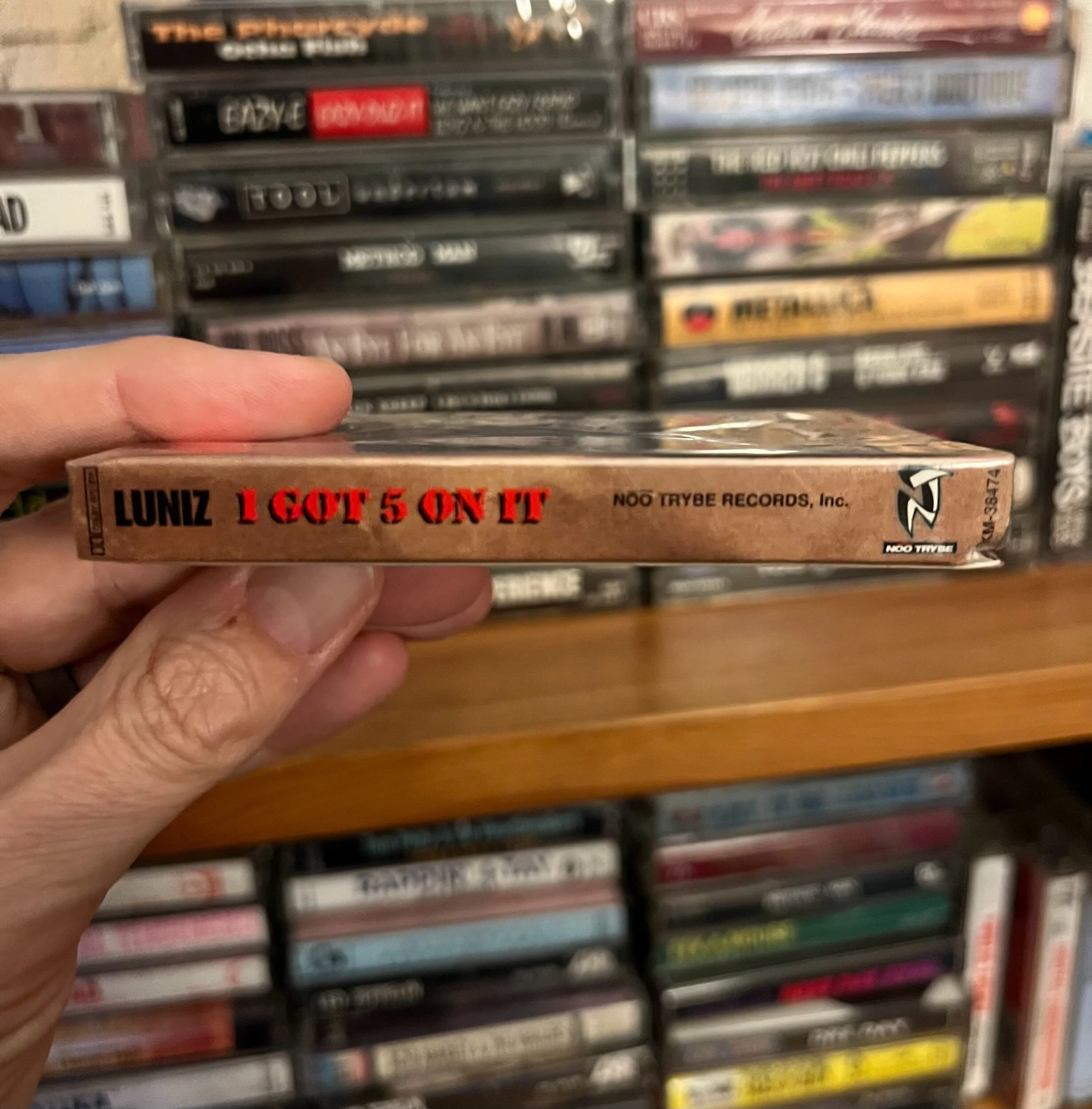 12FEDE97-A029-4767-92D9-93E66170F873